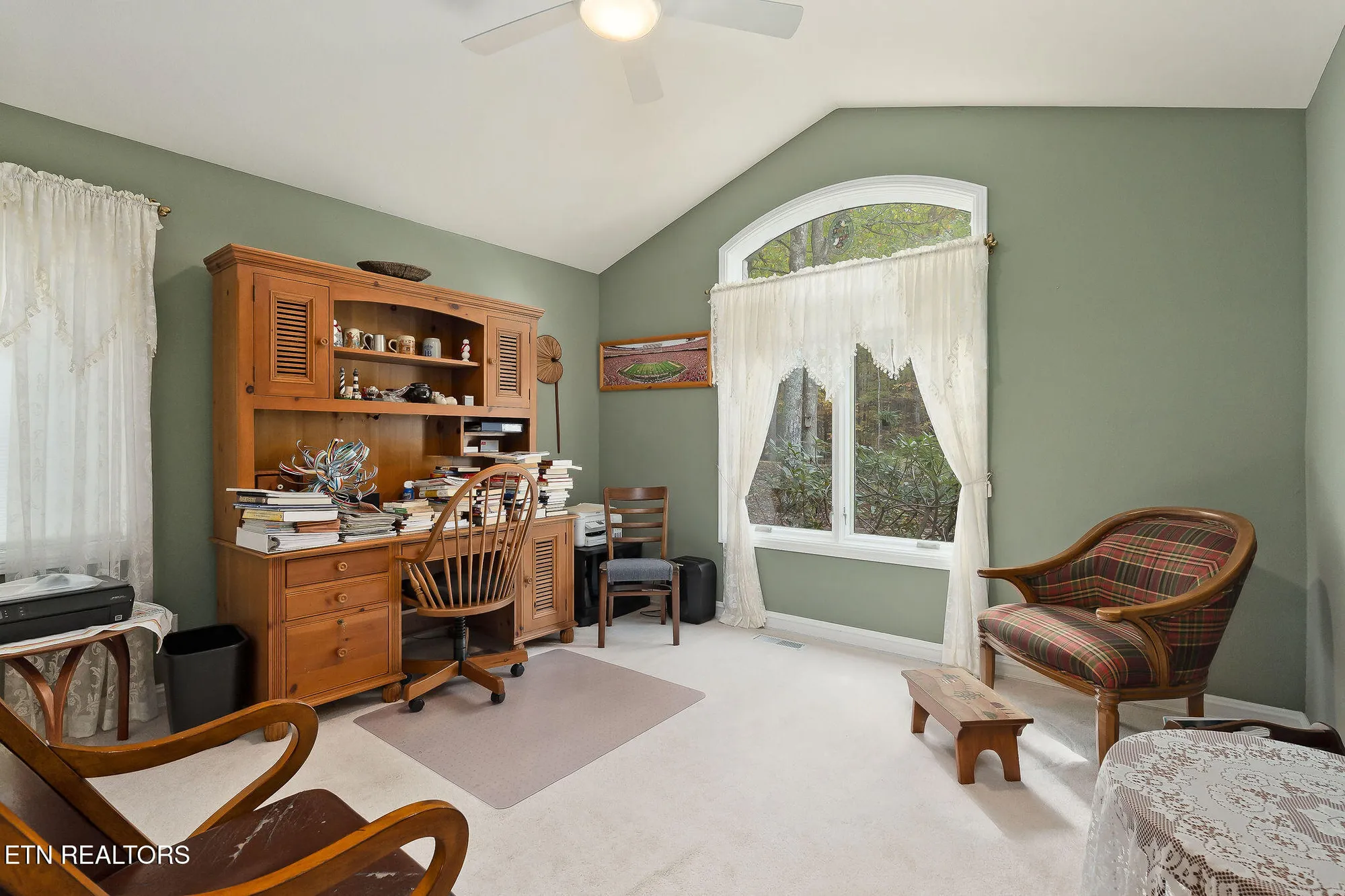 Property Slideshow image 34 of 60 | 122 pineridge loop, Crossville, TN, 38558