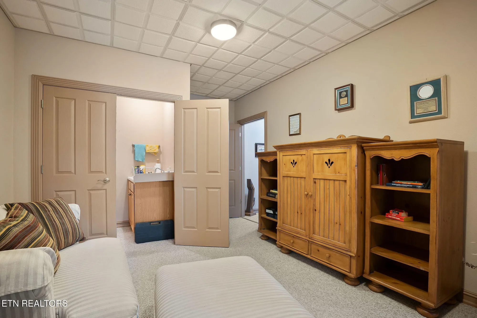 Property Slideshow image 40 of 60 | 122 pineridge loop, Crossville, TN, 38558