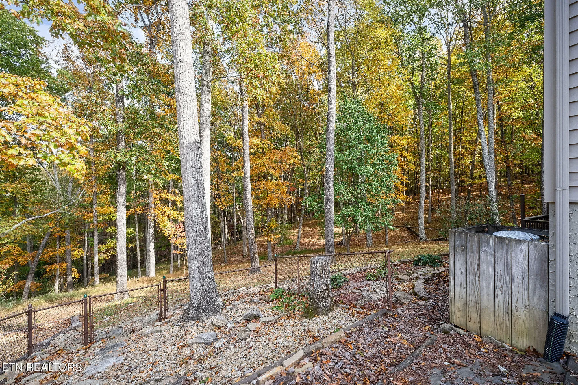 Property Slideshow image 52 of 60 | 122 pineridge loop, Crossville, TN, 38558