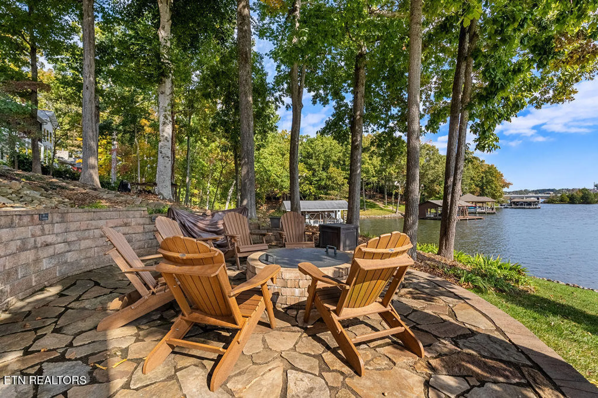 Property Slideshow image 49 of 60 | 354 okema way, Loudon, TN, 37774