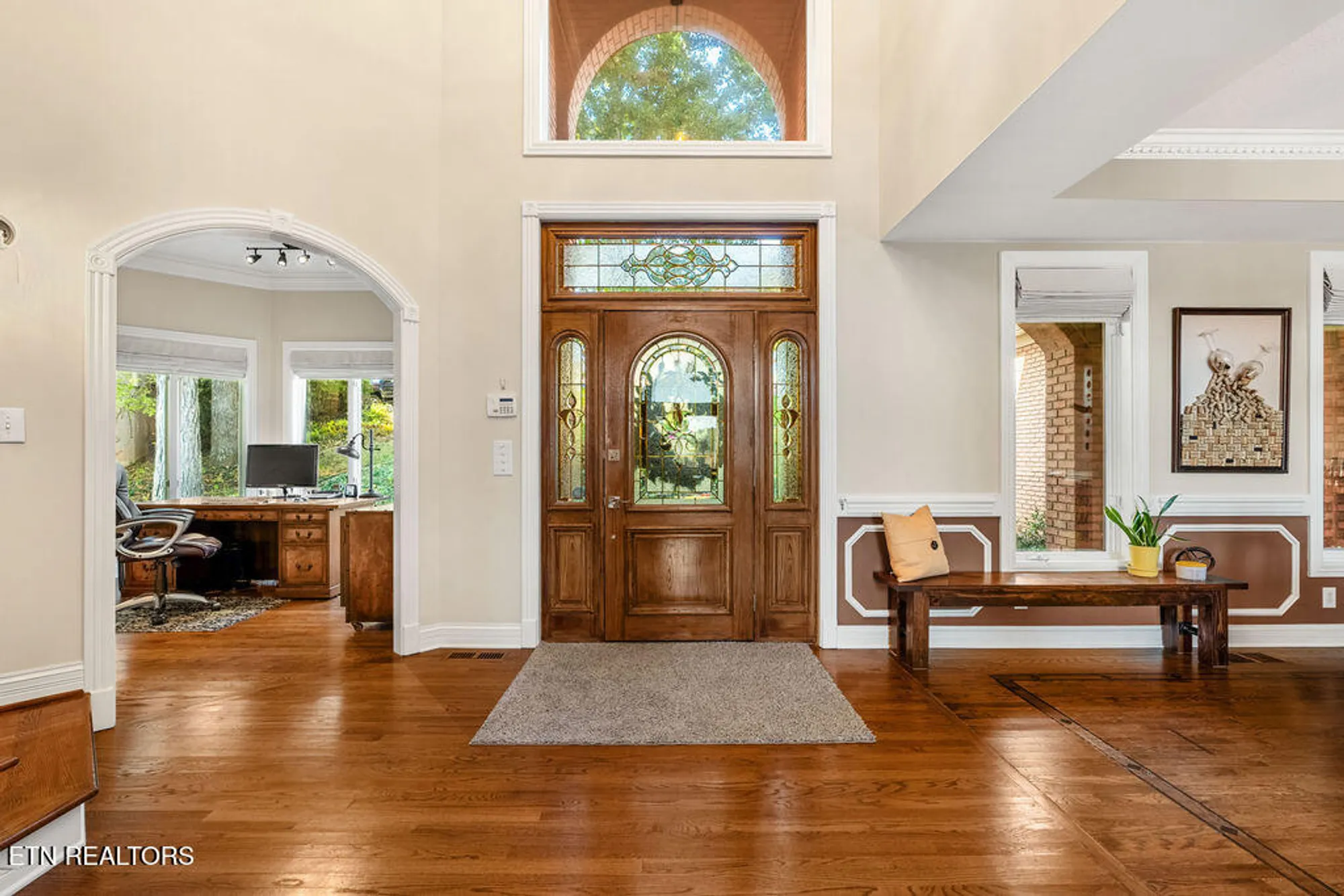 Property Slideshow image 9 of 60 | 354 okema way, Loudon, TN, 37774