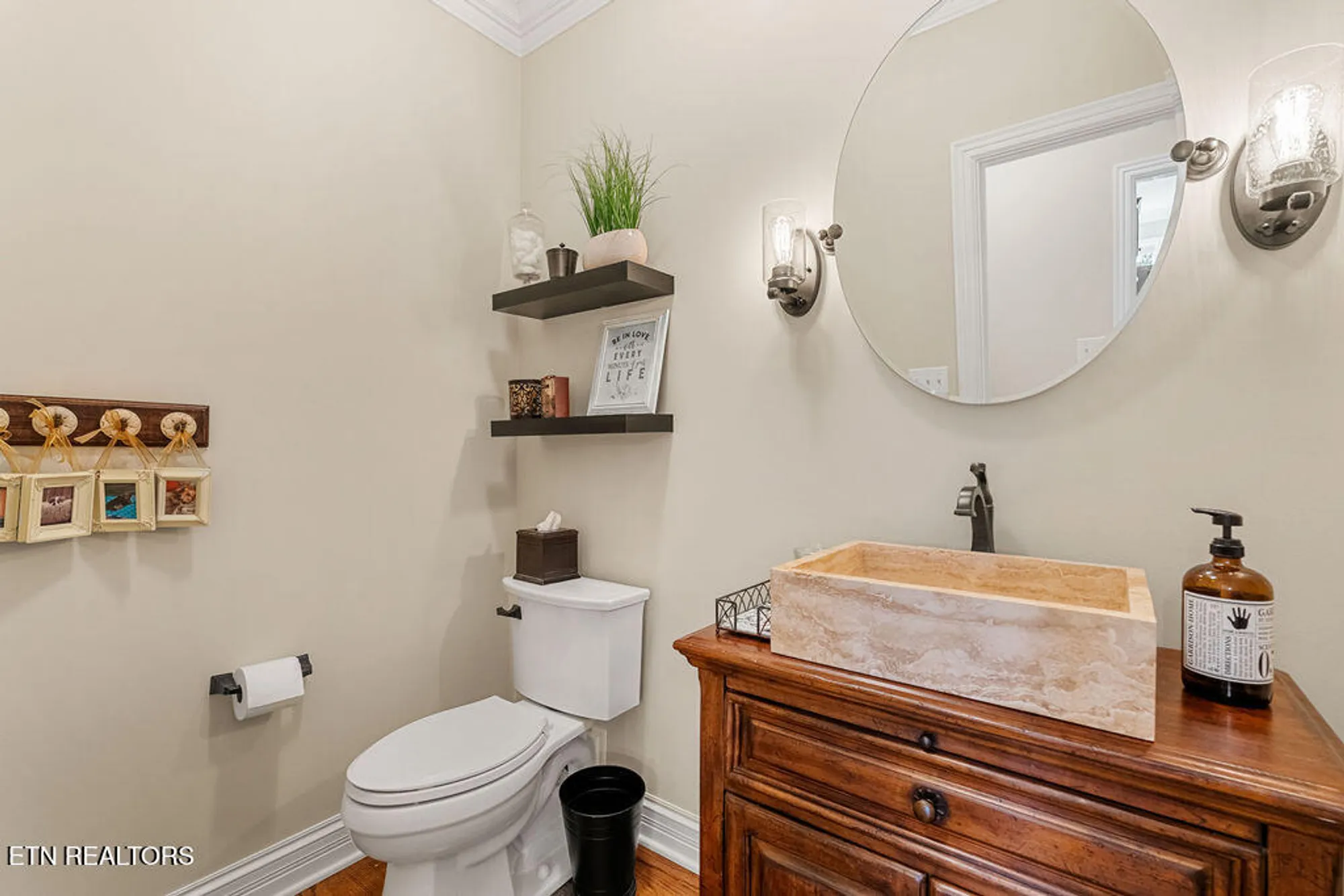 Property Slideshow image 25 of 60 | 354 okema way, Loudon, TN, 37774