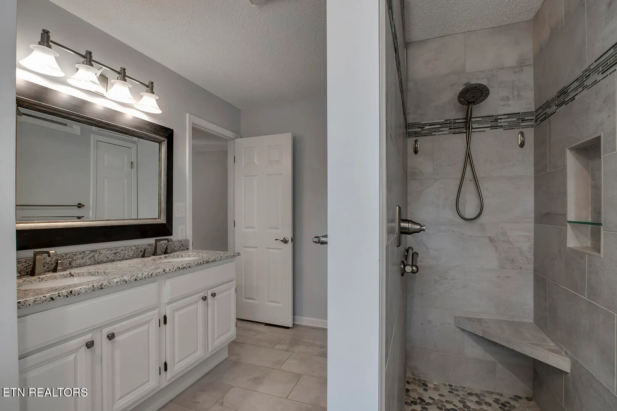 Property Slideshow image 22 of 62 | 118 toqua club way, Loudon, TN, 37774