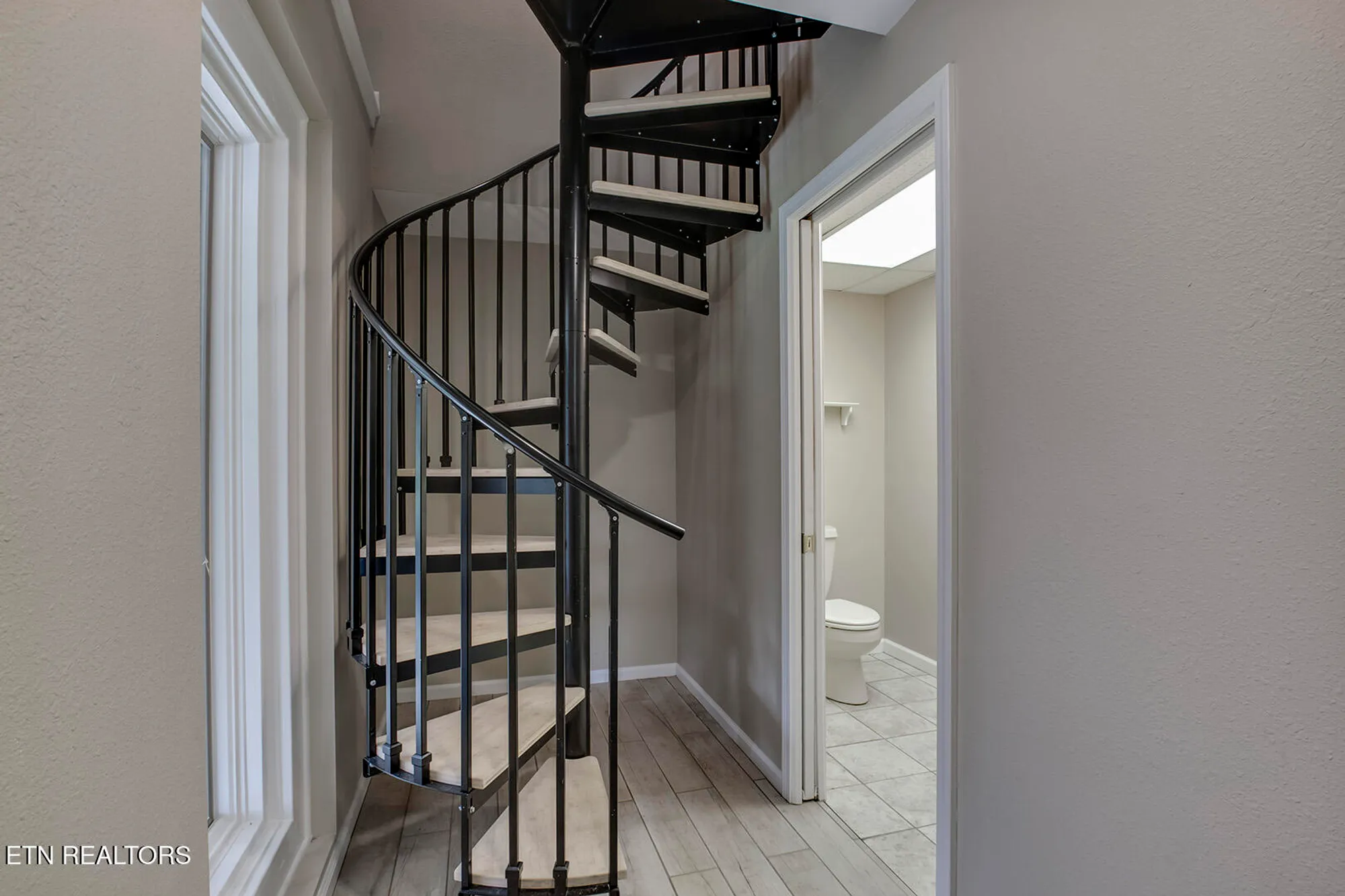 Property Slideshow image 35 of 62 | 118 toqua club way, Loudon, TN, 37774