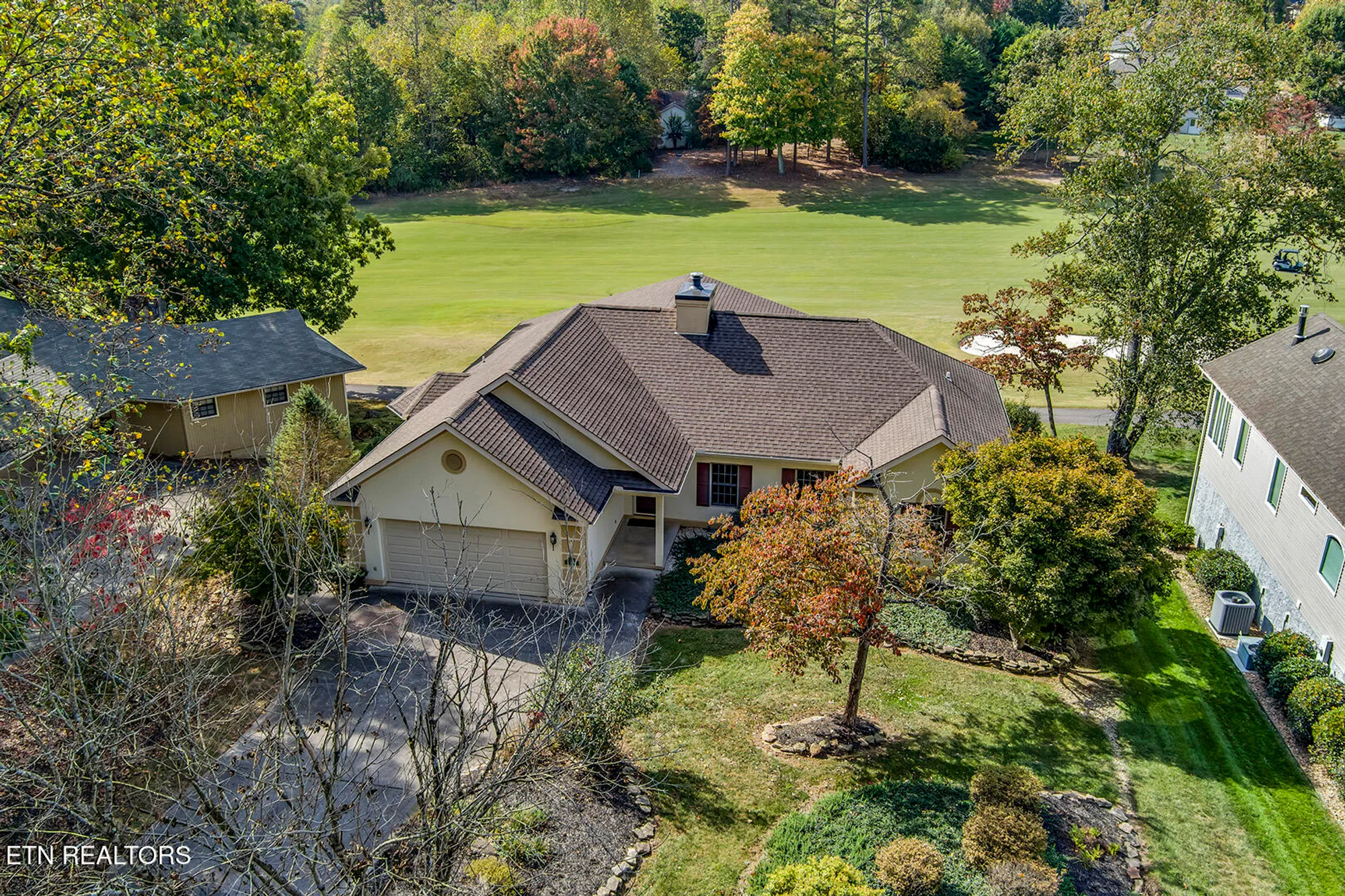 Property Slideshow image 2 of 62 | 118 toqua club way, Loudon, TN, 37774