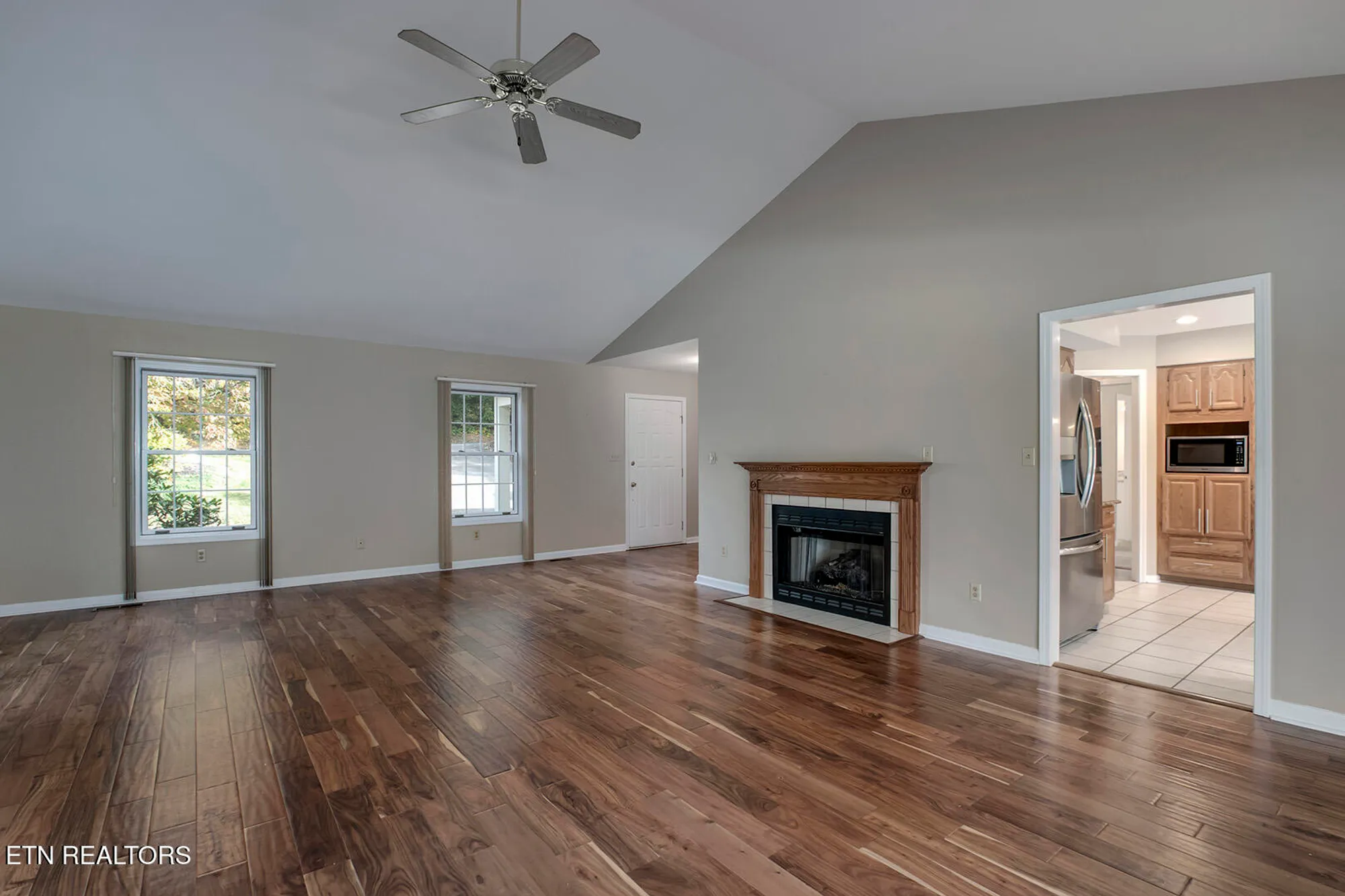 Property Slideshow image 6 of 62 | 118 toqua club way, Loudon, TN, 37774