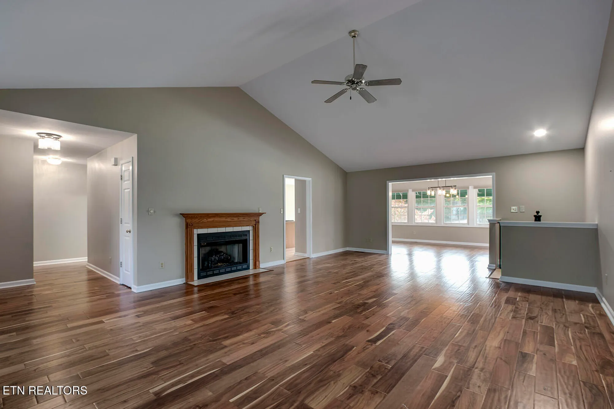 Property Slideshow image 7 of 62 | 118 toqua club way, Loudon, TN, 37774