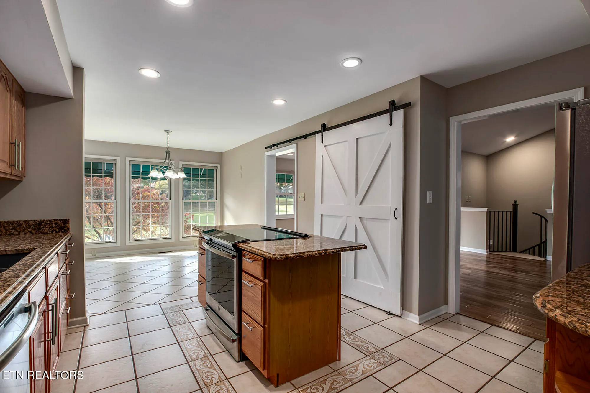 Property Slideshow image 16 of 62 | 118 toqua club way, Loudon, TN, 37774