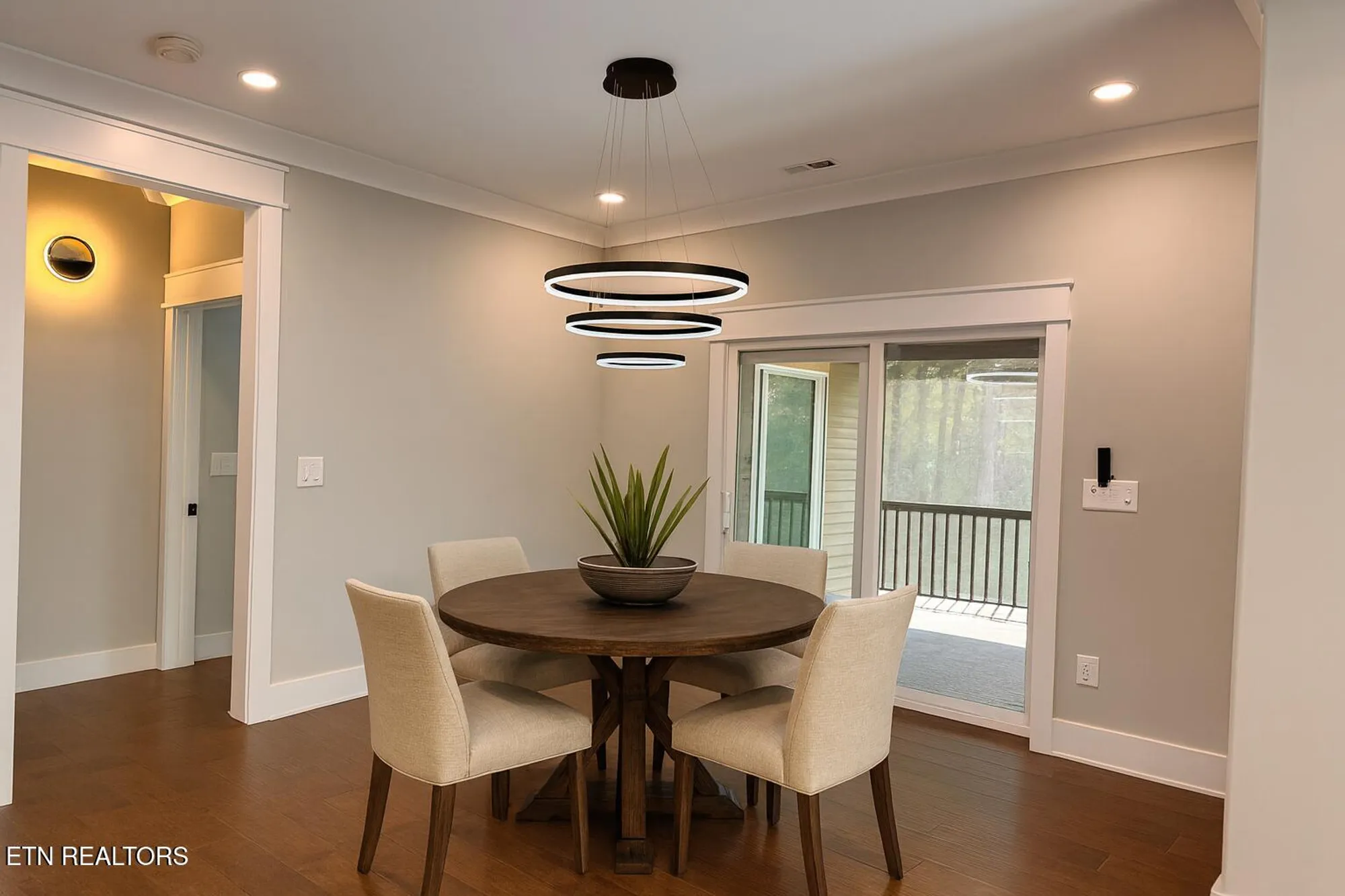 Property Slideshow image 11 of 50 | 264 elohi way, Loudon, TN, 37774