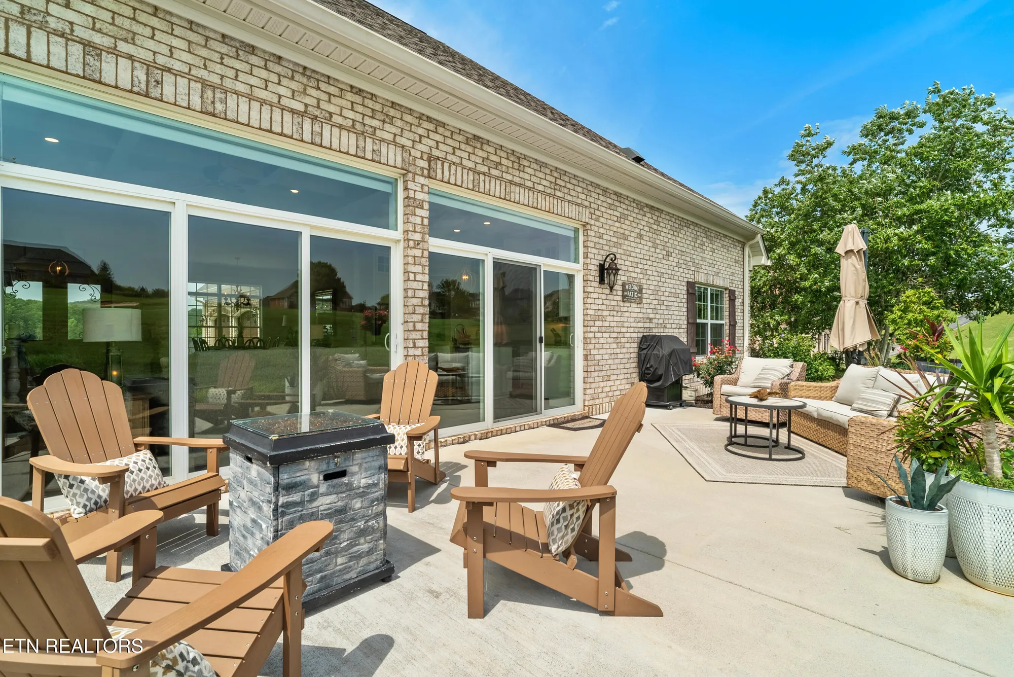 Property Slideshow image 24 of 60 | 340 pineberry dr, Vonore, TN, 37885