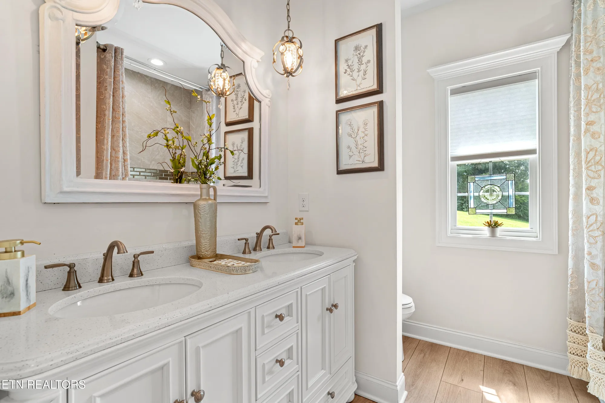 Property Slideshow image 39 of 60 | 340 pineberry dr, Vonore, TN, 37885