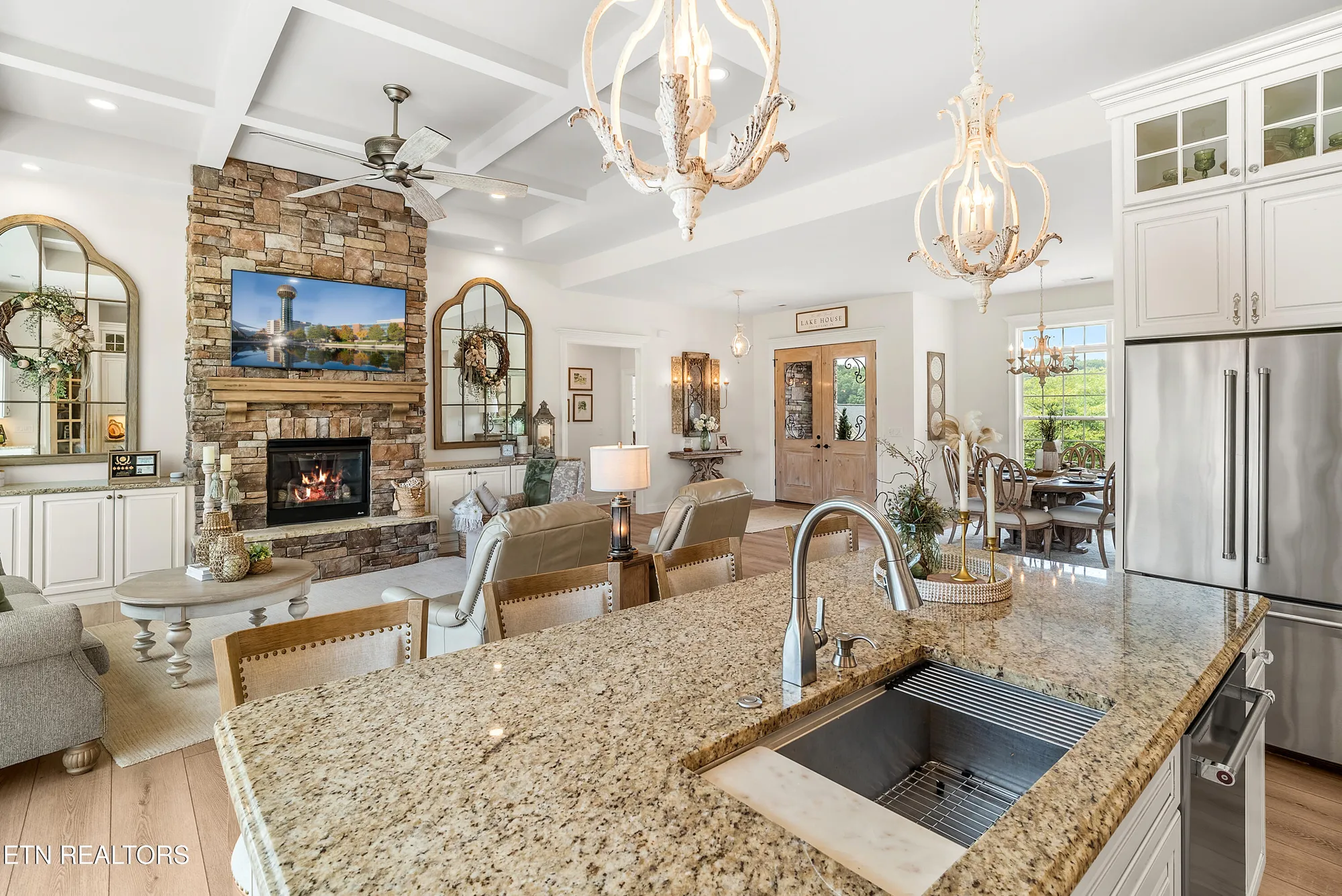Property Slideshow image 23 of 60 | 340 pineberry dr, Vonore, TN, 37885