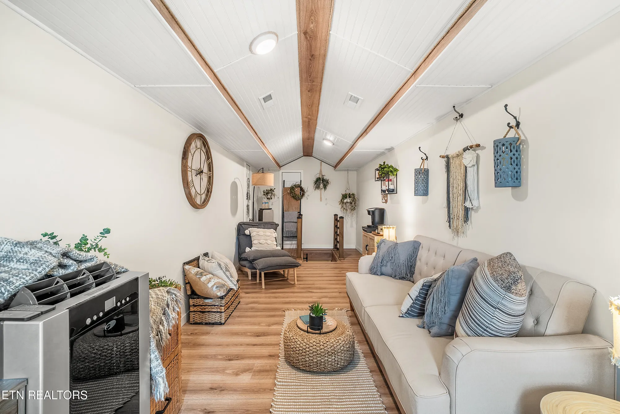 Property Slideshow image 50 of 60 | 340 pineberry dr, Vonore, TN, 37885
