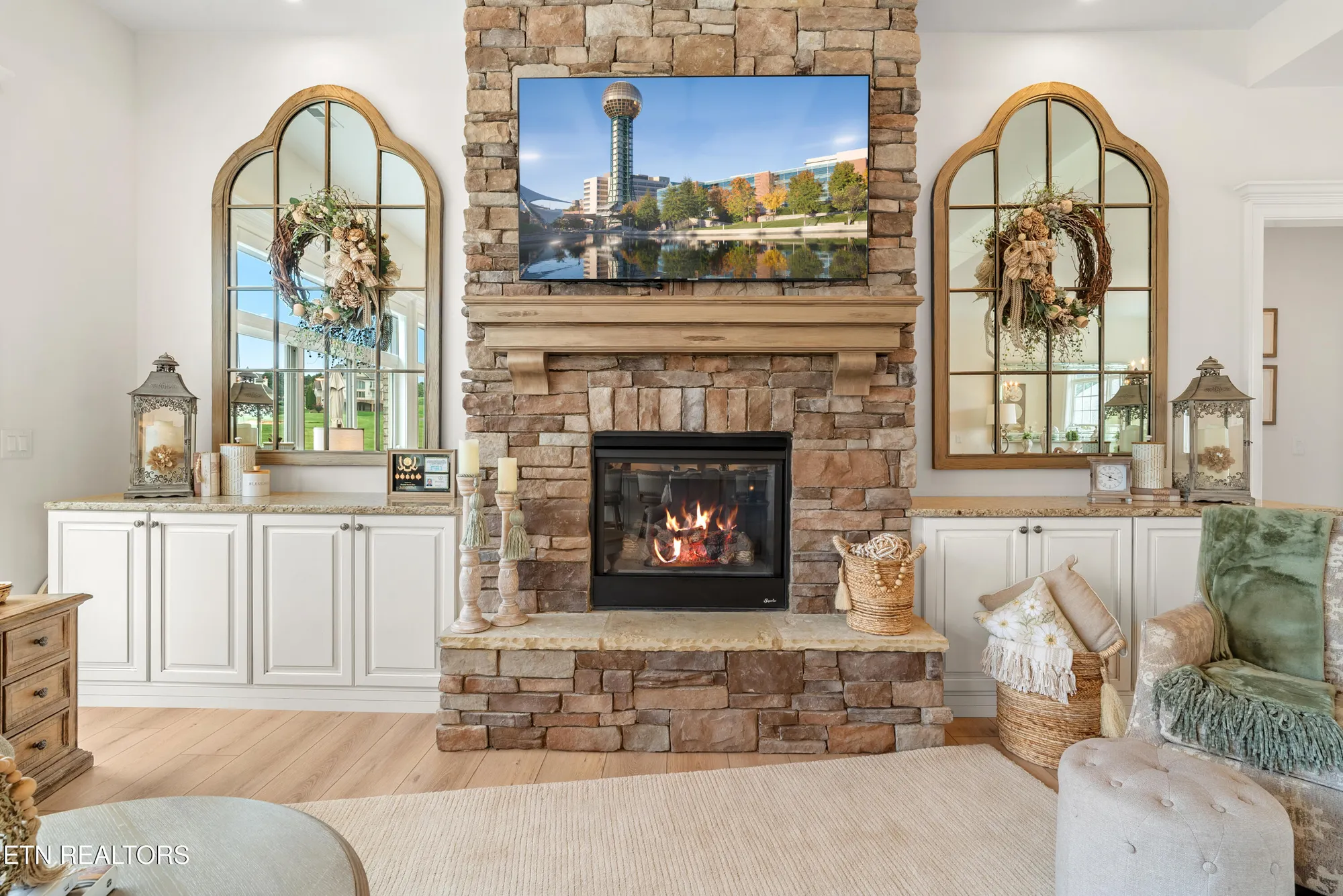 Property Slideshow image 14 of 60 | 340 pineberry dr, Vonore, TN, 37885