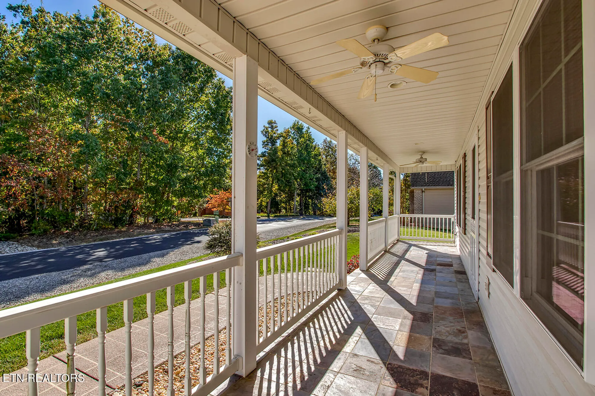 Property Slideshow image 2 of 55 | 107 skiatook way, Loudon, TN, 37774