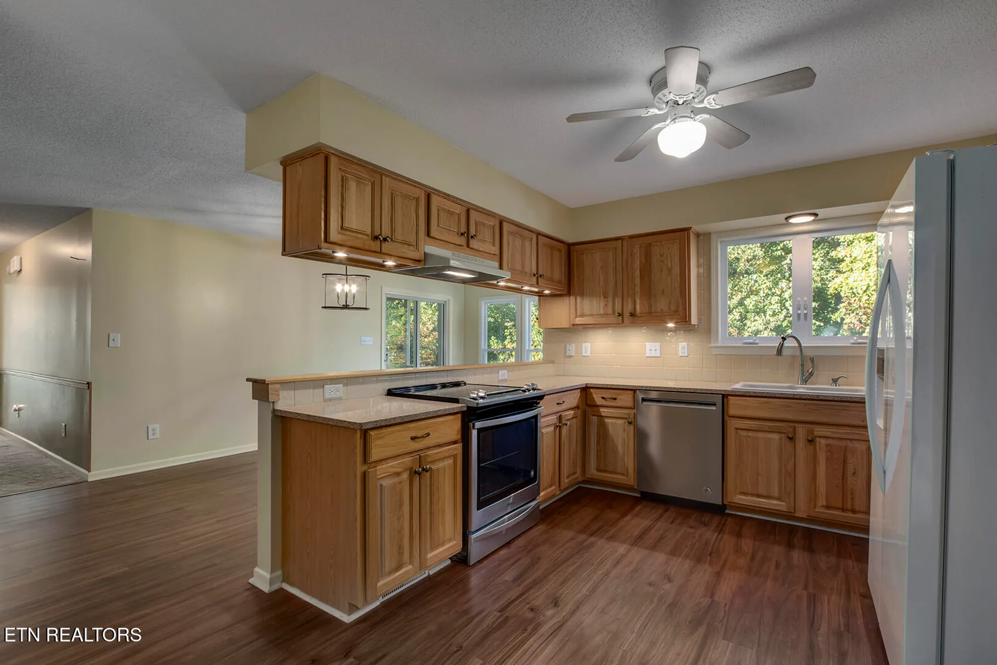 Property Slideshow image 17 of 55 | 107 skiatook way, Loudon, TN, 37774