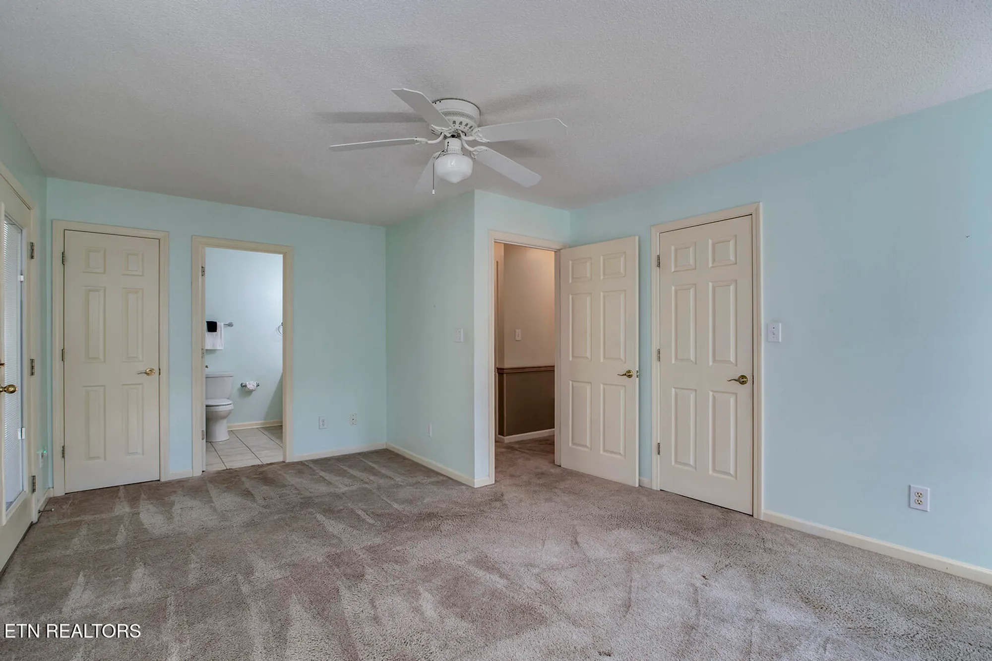 Property Slideshow image 28 of 55 | 107 skiatook way, Loudon, TN, 37774