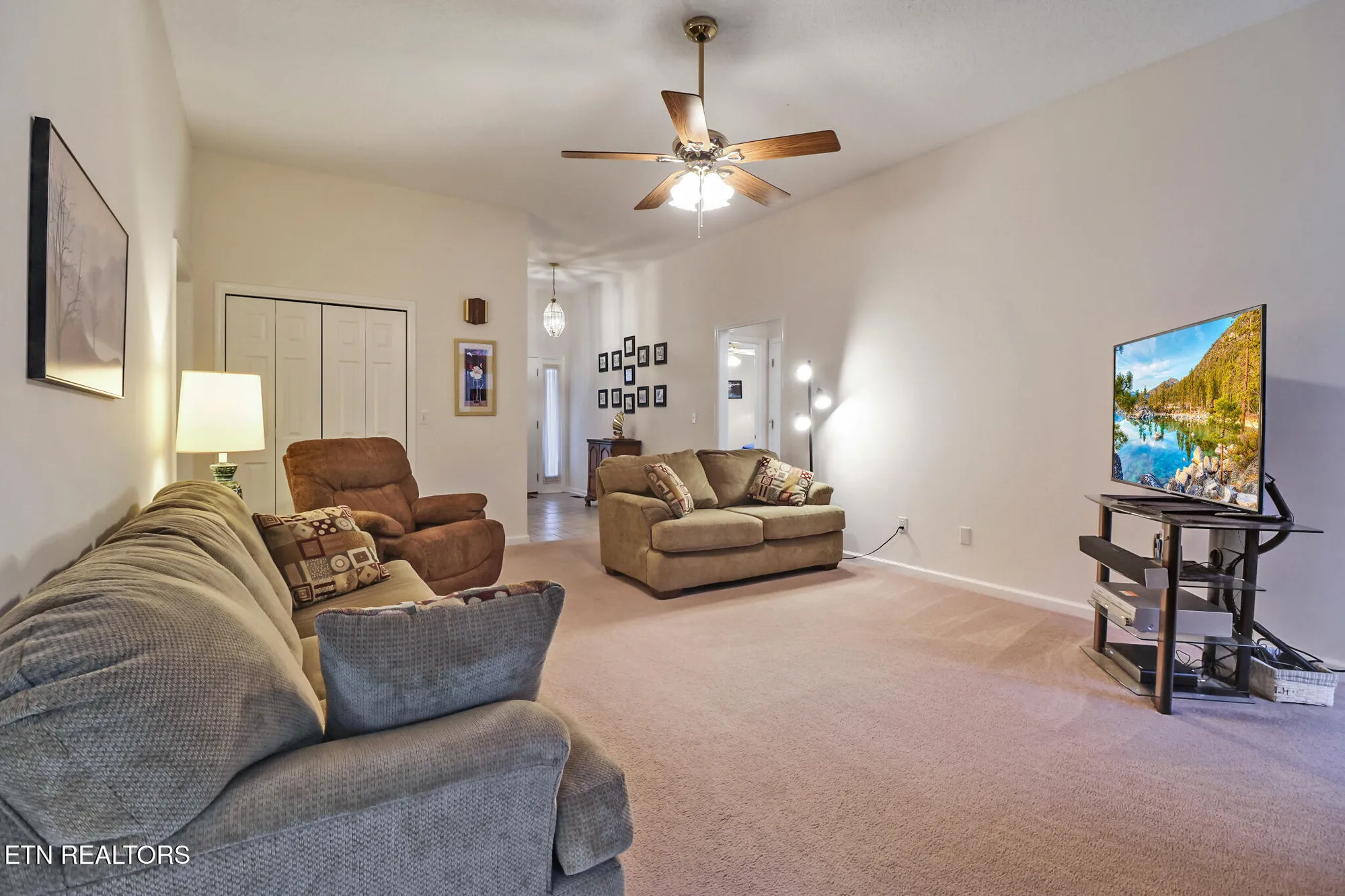 Property Slideshow image 18 of 52 | 106 tremont dr, Crossville, TN, 38558