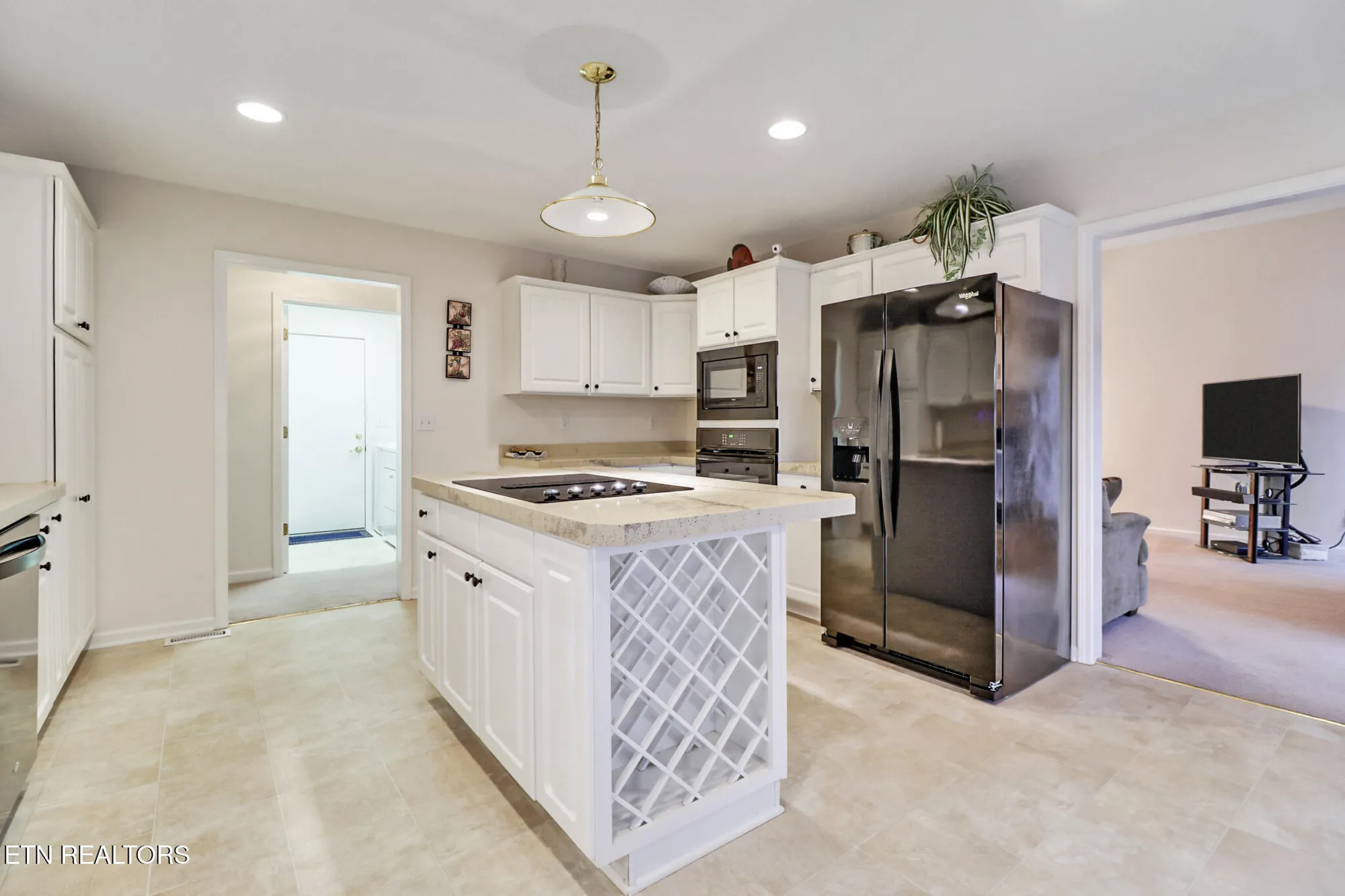Property Slideshow image 27 of 52 | 106 tremont dr, Crossville, TN, 38558