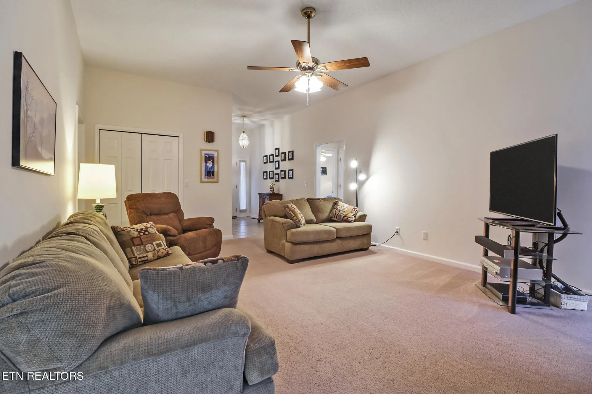Property Slideshow image 17 of 52 | 106 tremont dr, Crossville, TN, 38558