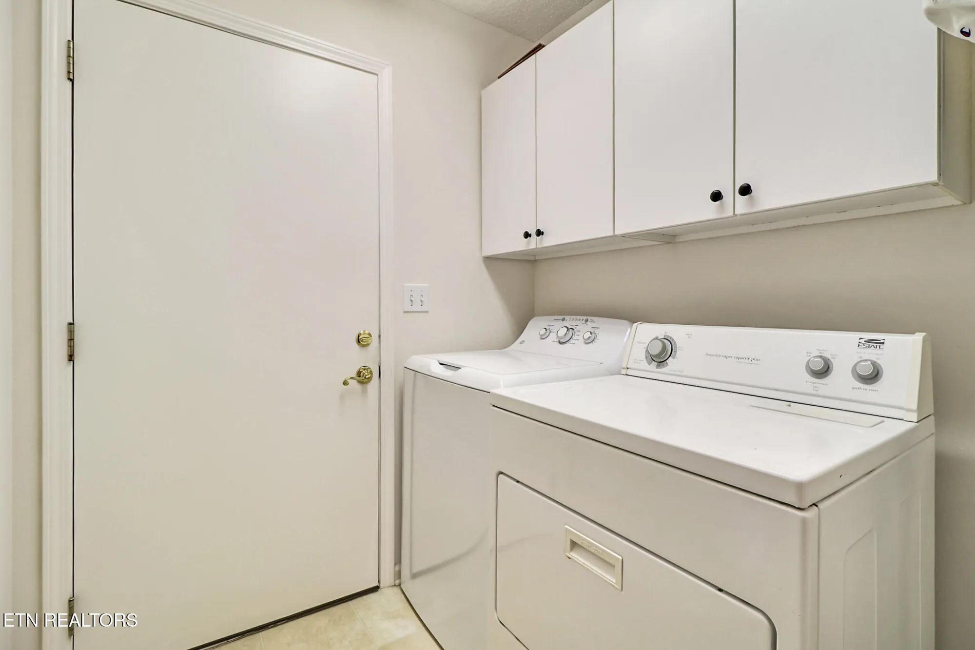 Property Slideshow image 40 of 52 | 106 tremont dr, Crossville, TN, 38558