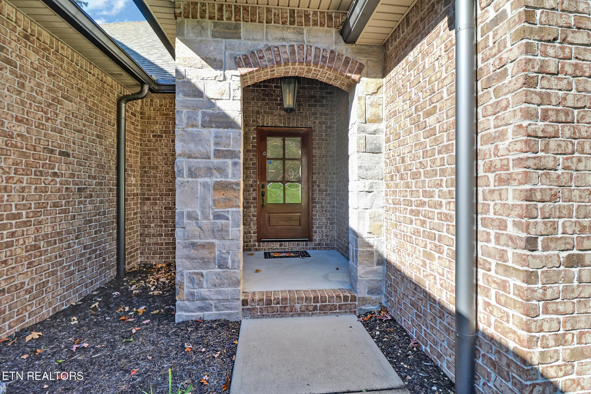 Property Slideshow image 10 of 52 | 275 forest hill dr, Crossville, TN, 38558