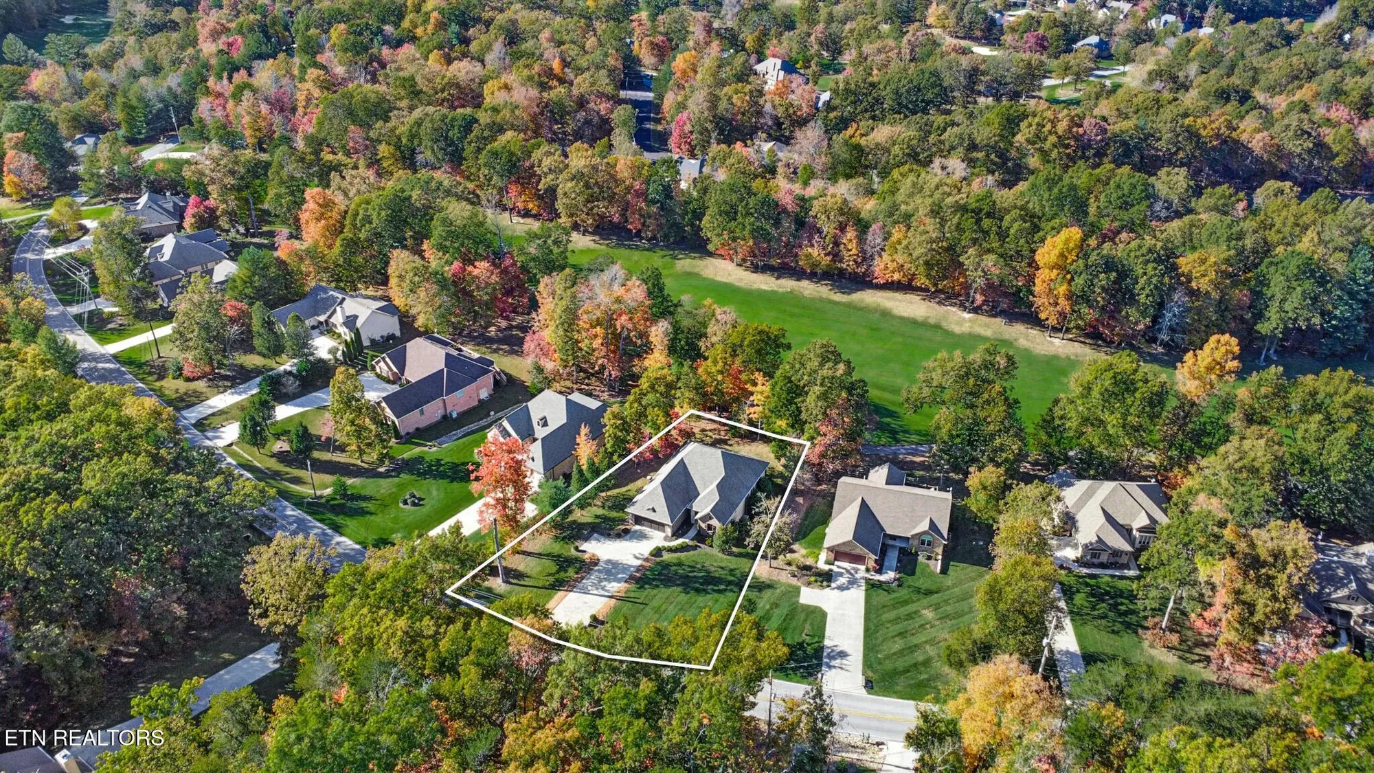 Property Slideshow image 6 of 52 | 275 forest hill dr, Crossville, TN, 38558