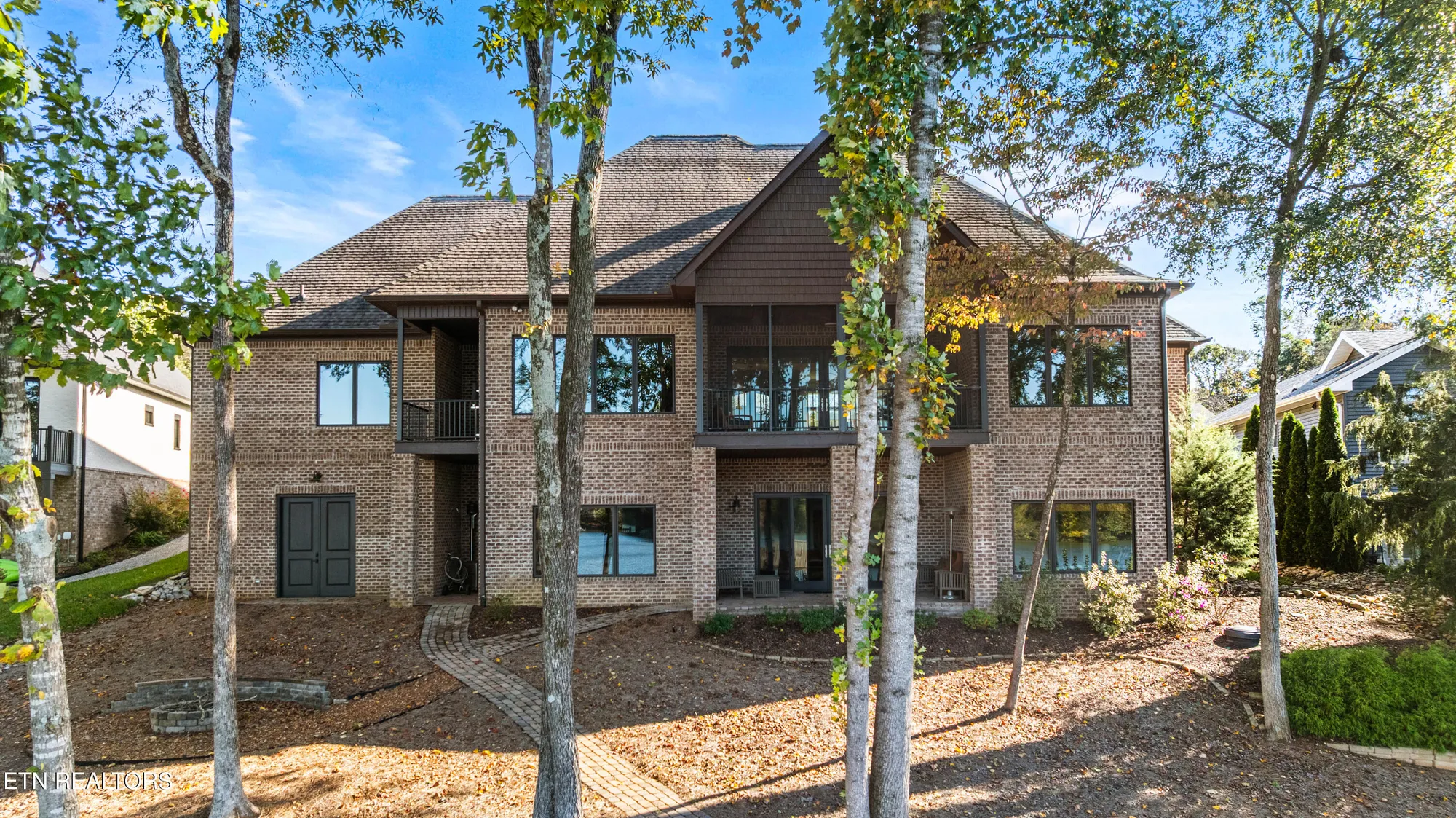 Property Slideshow image 46 of 55 | 114 inagehi way, Loudon, TN, 37774