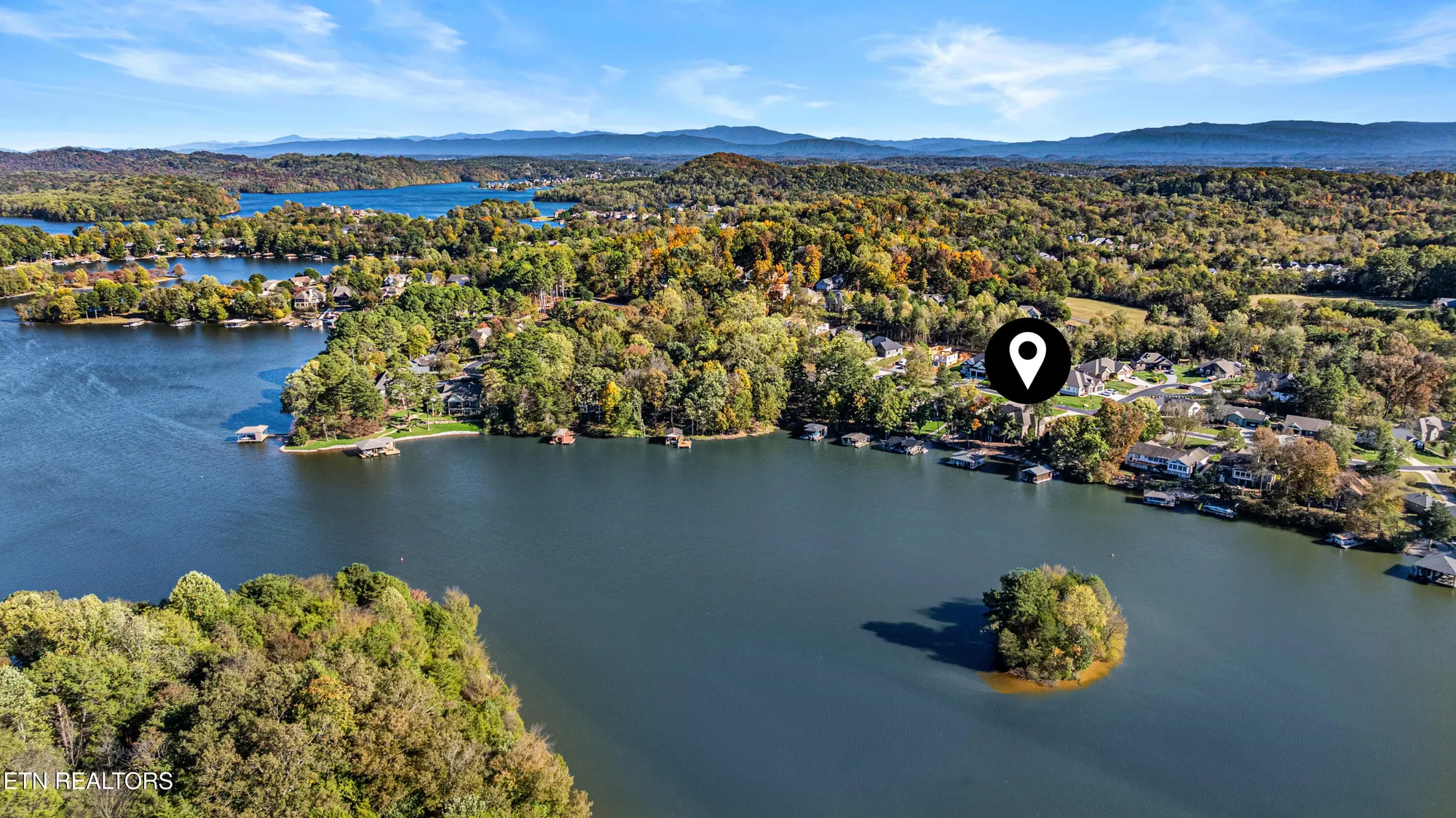 Property Slideshow image 44 of 55 | 114 inagehi way, Loudon, TN, 37774