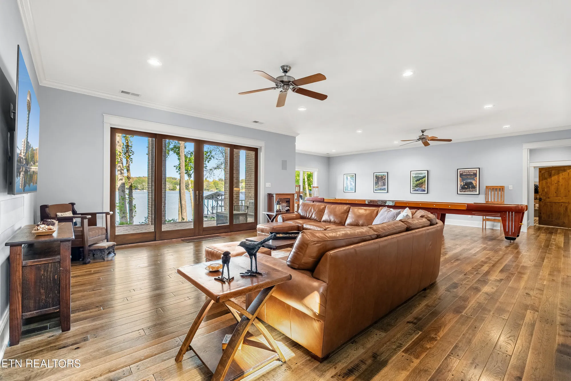 Property Slideshow image 36 of 55 | 114 inagehi way, Loudon, TN, 37774