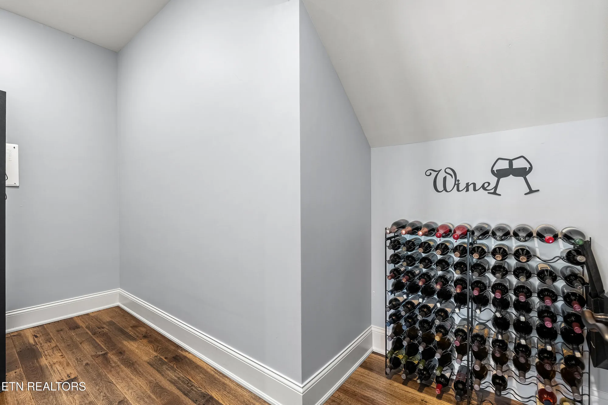 Property Slideshow image 52 of 55 | 114 inagehi way, Loudon, TN, 37774