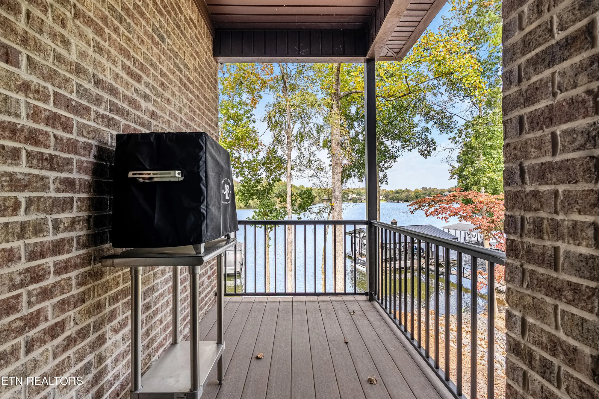 Property Slideshow image 19 of 55 | 114 inagehi way, Loudon, TN, 37774
