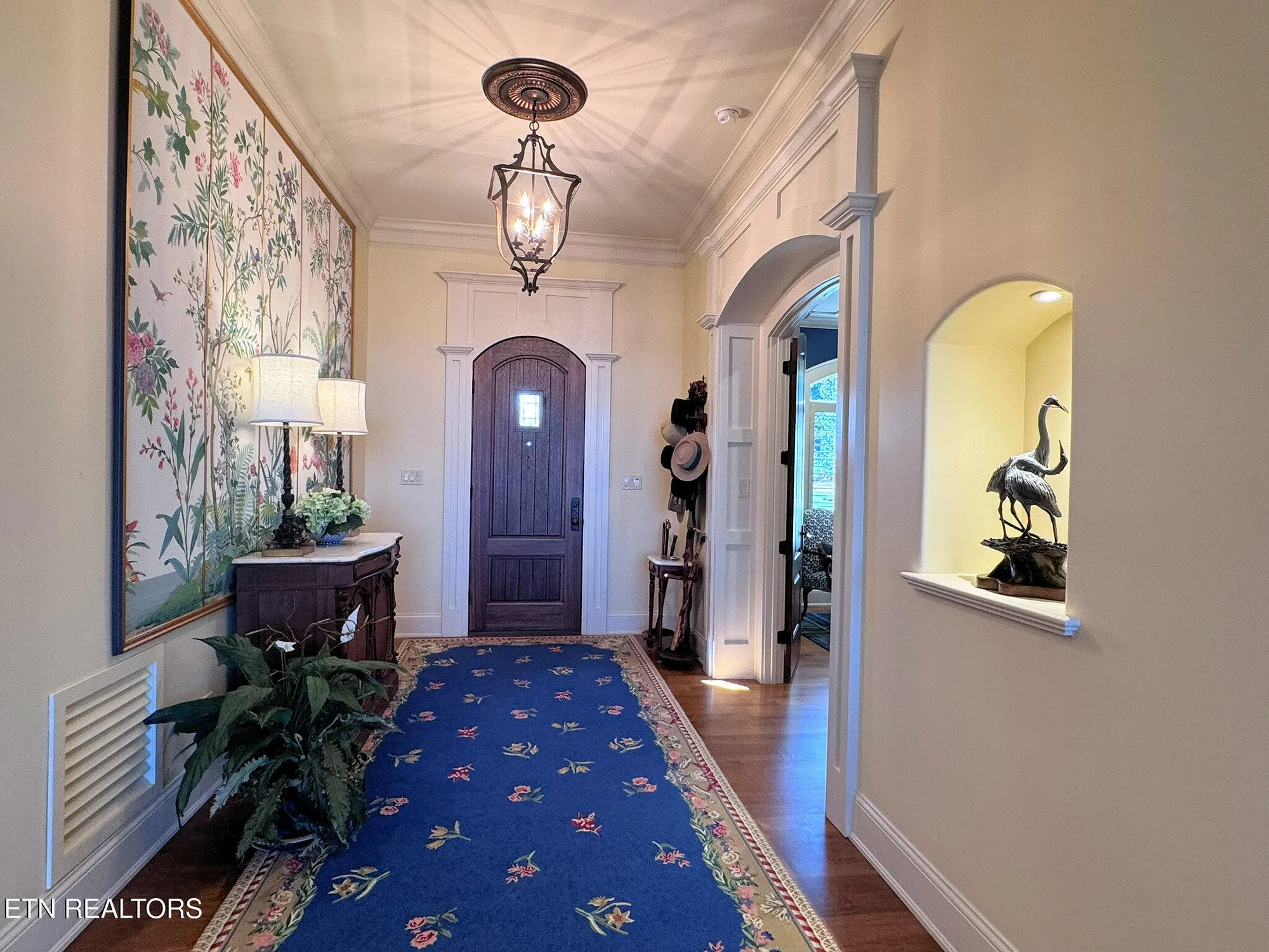 Property Slideshow image 9 of 60 | 201 coyatee cv, Loudon, TN, 37774