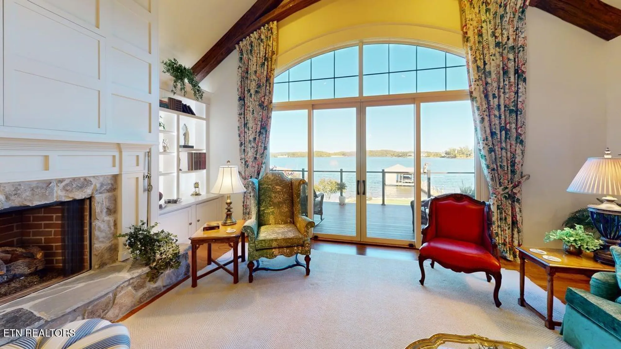 Property Slideshow image 10 of 60 | 201 coyatee cv, Loudon, TN, 37774