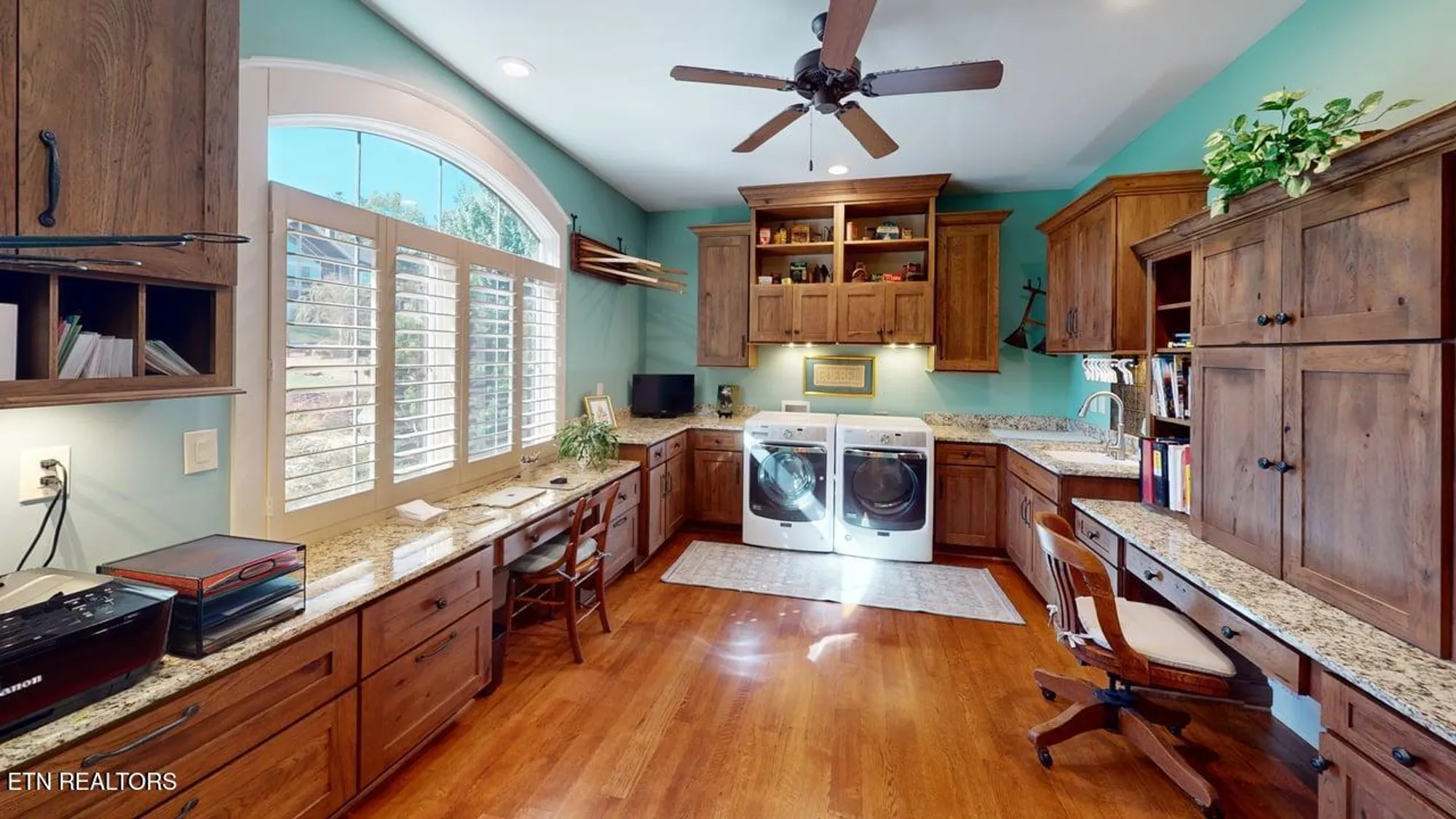 Property Slideshow image 25 of 60 | 201 coyatee cv, Loudon, TN, 37774