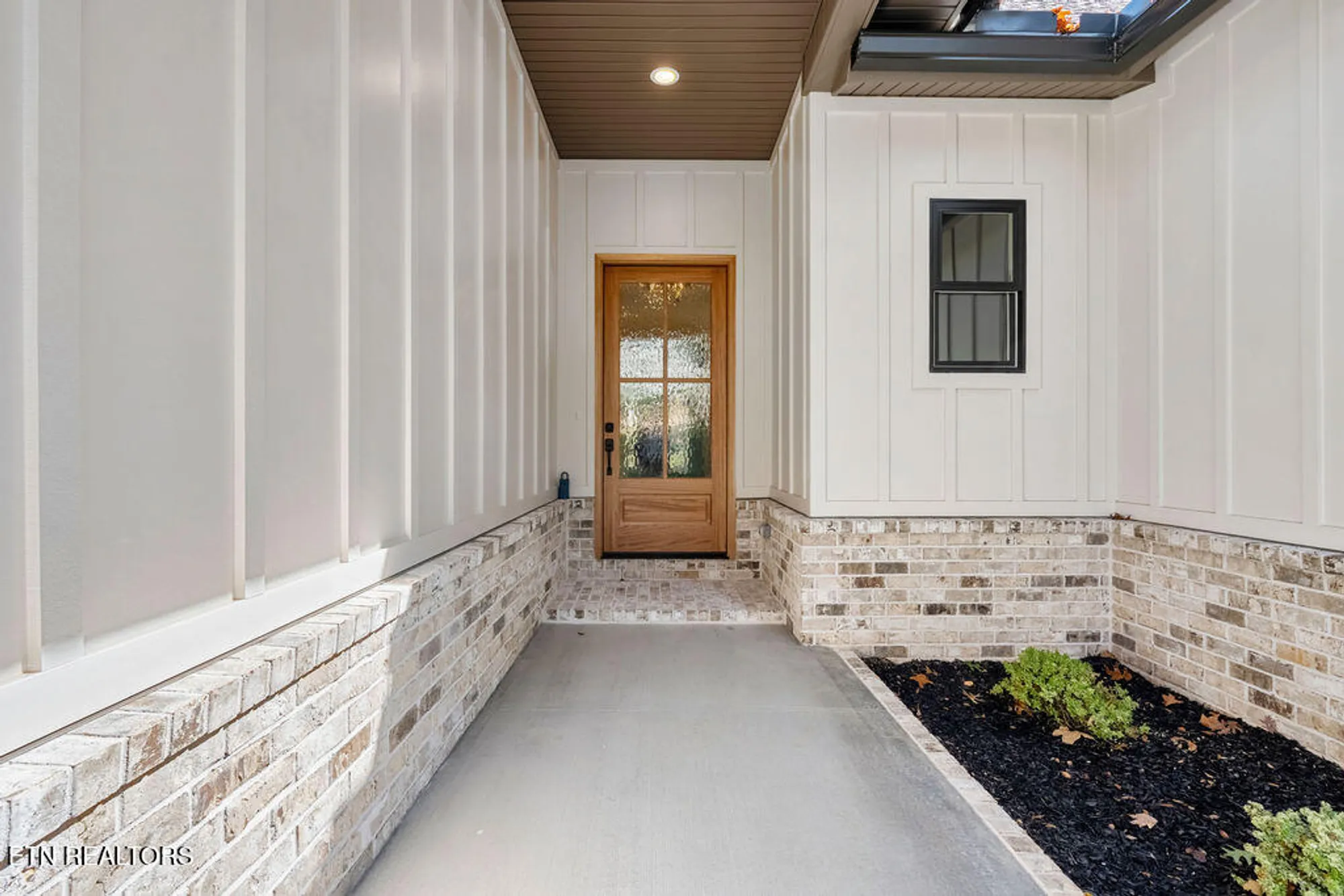 Property Slideshow image 3 of 45 | 312 nuhya ln, Loudon, TN, 37774