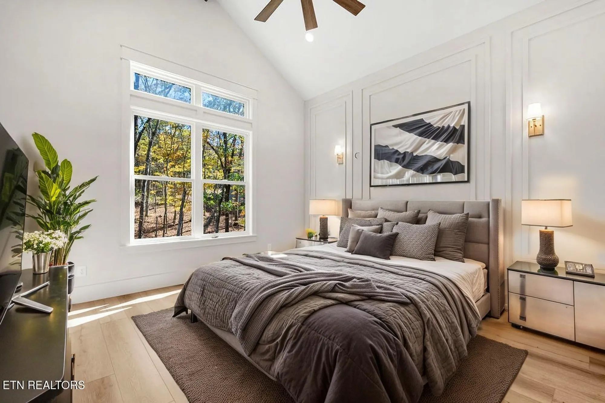 Property Slideshow image 19 of 45 | 312 nuhya ln, Loudon, TN, 37774