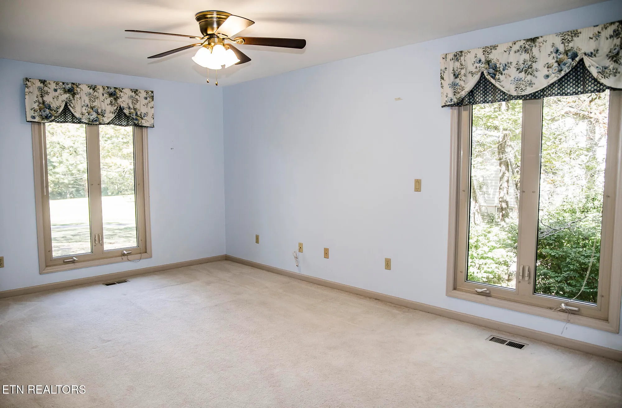 Property Slideshow image 38 of 59 | 119 fairway dr, Crossville, TN, 38558