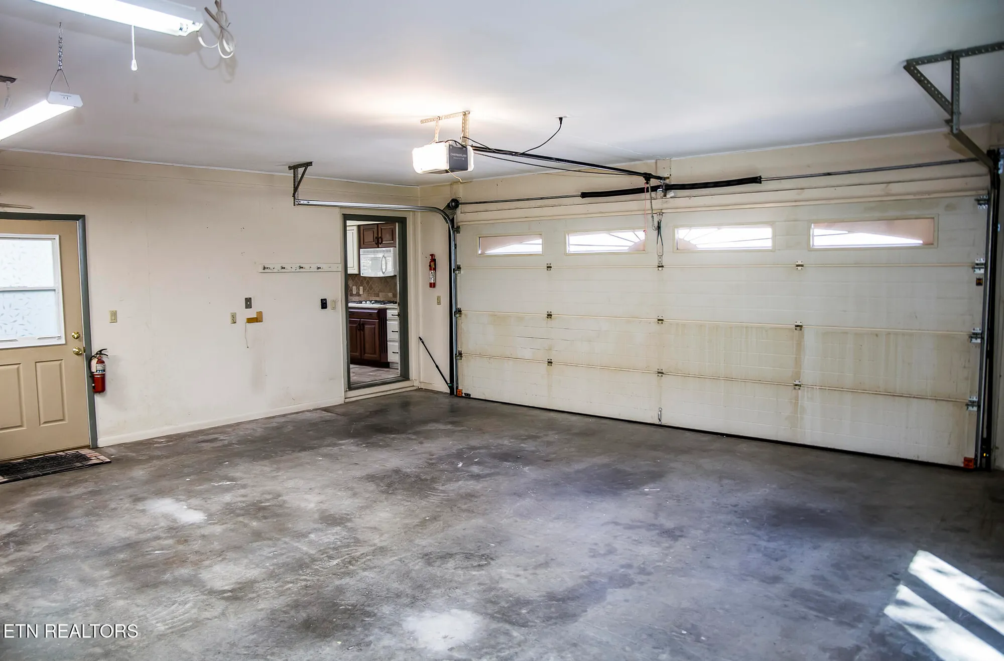 Property Slideshow image 54 of 59 | 119 fairway dr, Crossville, TN, 38558