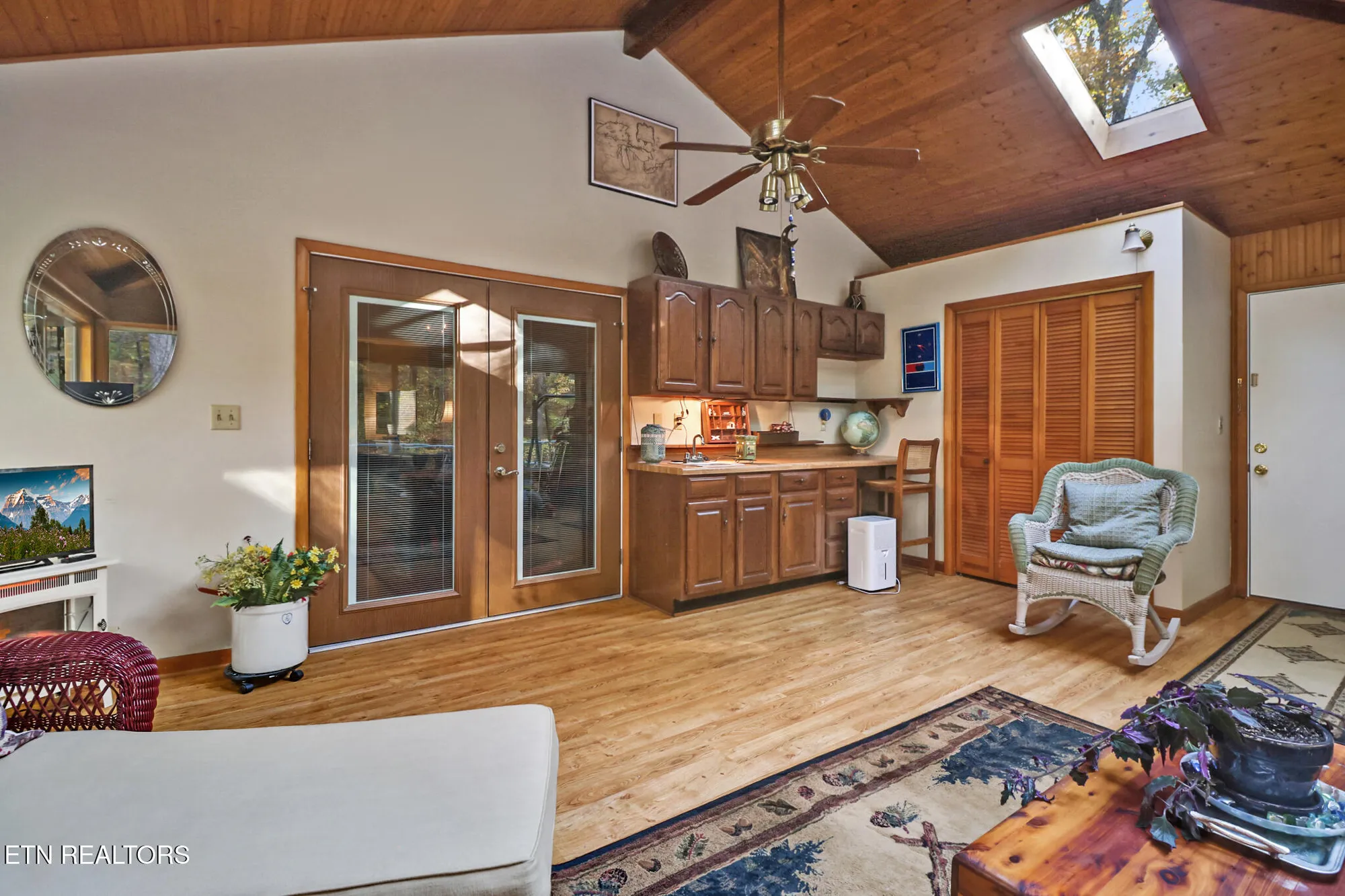 Property Slideshow image 36 of 54 | 226 snead dr, Crossville, TN, 38558