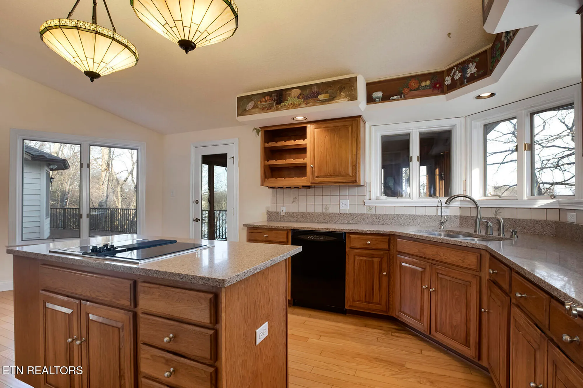 Property Slideshow image 20 of 58 | 206 kiyuga ln, Loudon, TN, 37774