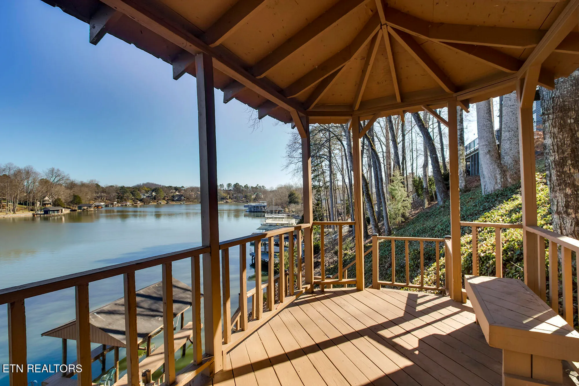 Property Slideshow image 48 of 58 | 206 kiyuga ln, Loudon, TN, 37774
