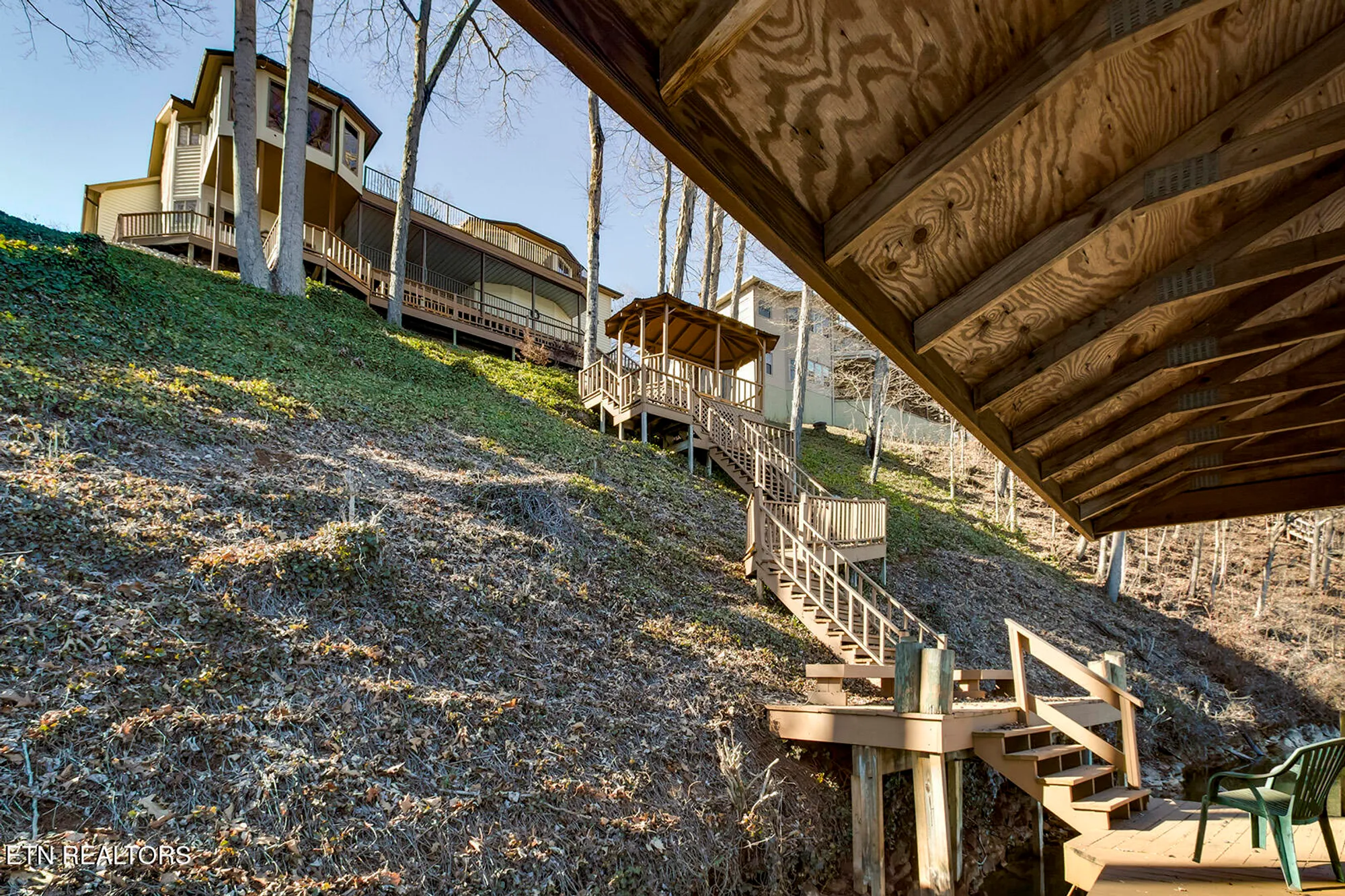 Property Slideshow image 49 of 58 | 206 kiyuga ln, Loudon, TN, 37774