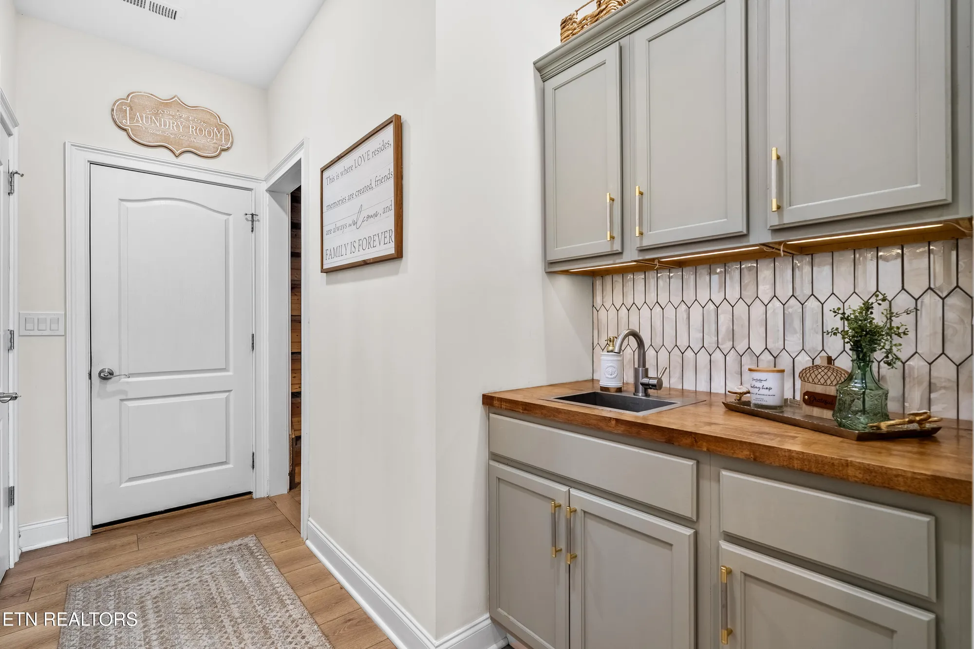 Property Slideshow image 46 of 60 | 340 pineberry dr, Vonore, TN, 37885
