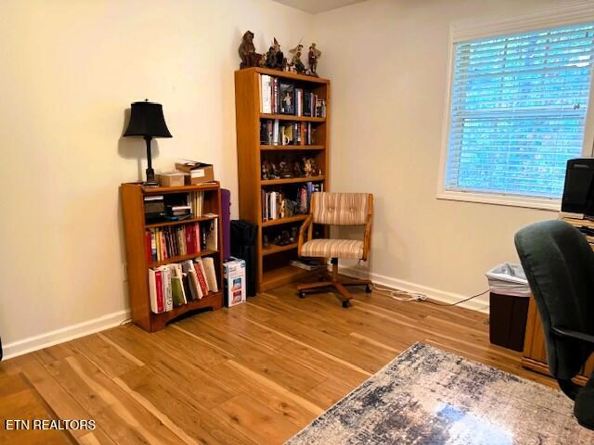 Property Slideshow image 23 of 29 | 204 lakeview dr, Crossville, TN, 38558