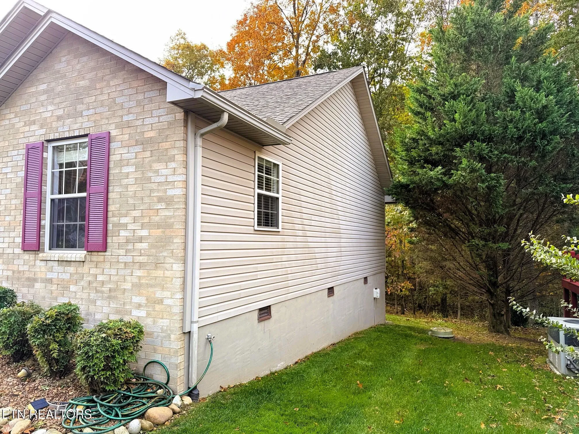 Property Slideshow image 26 of 29 | 204 lakeview dr, Crossville, TN, 38558