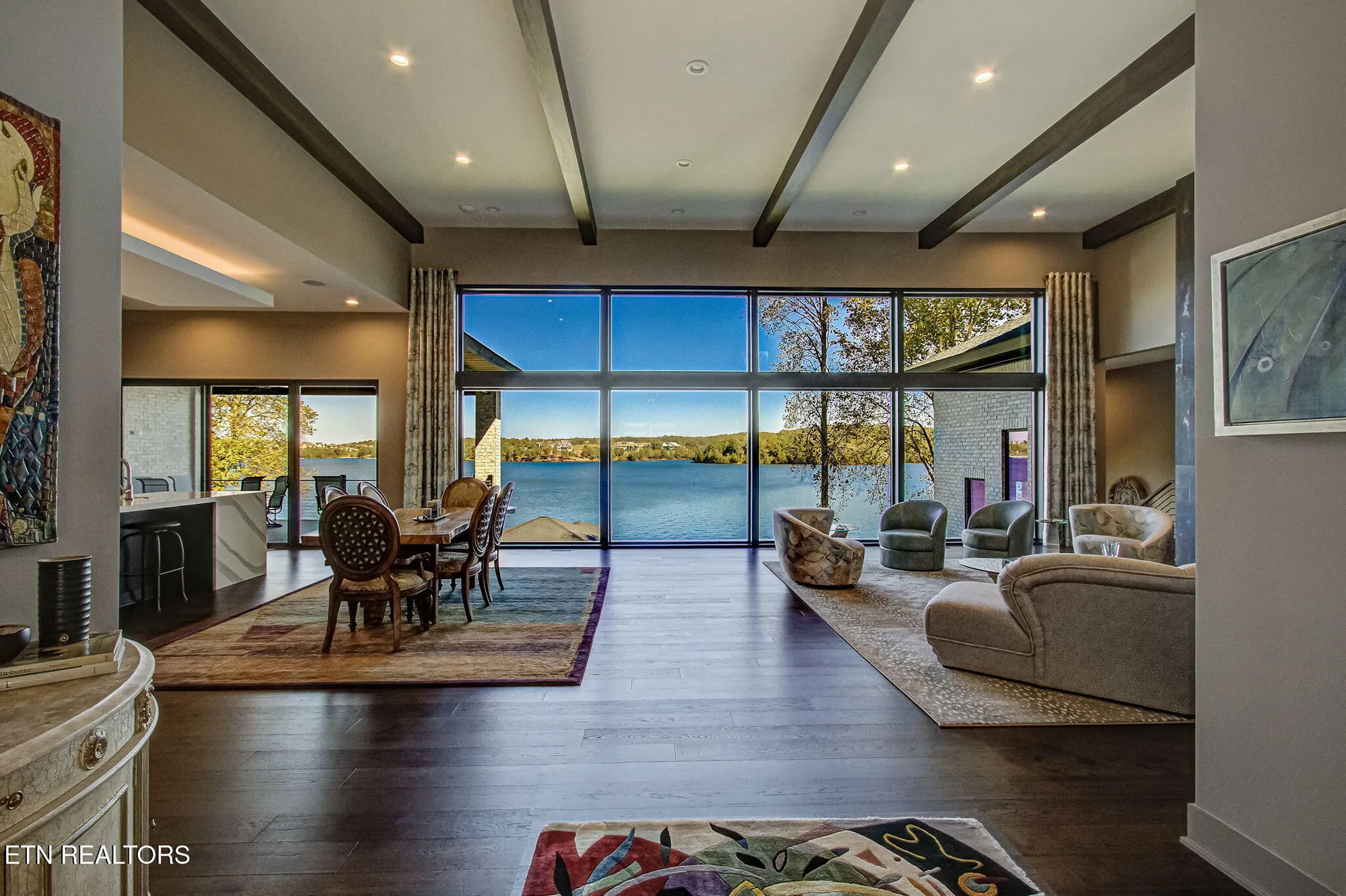 Property Slideshow image 5 of 56 | 322 okmulgee cir, Loudon, TN, 37774