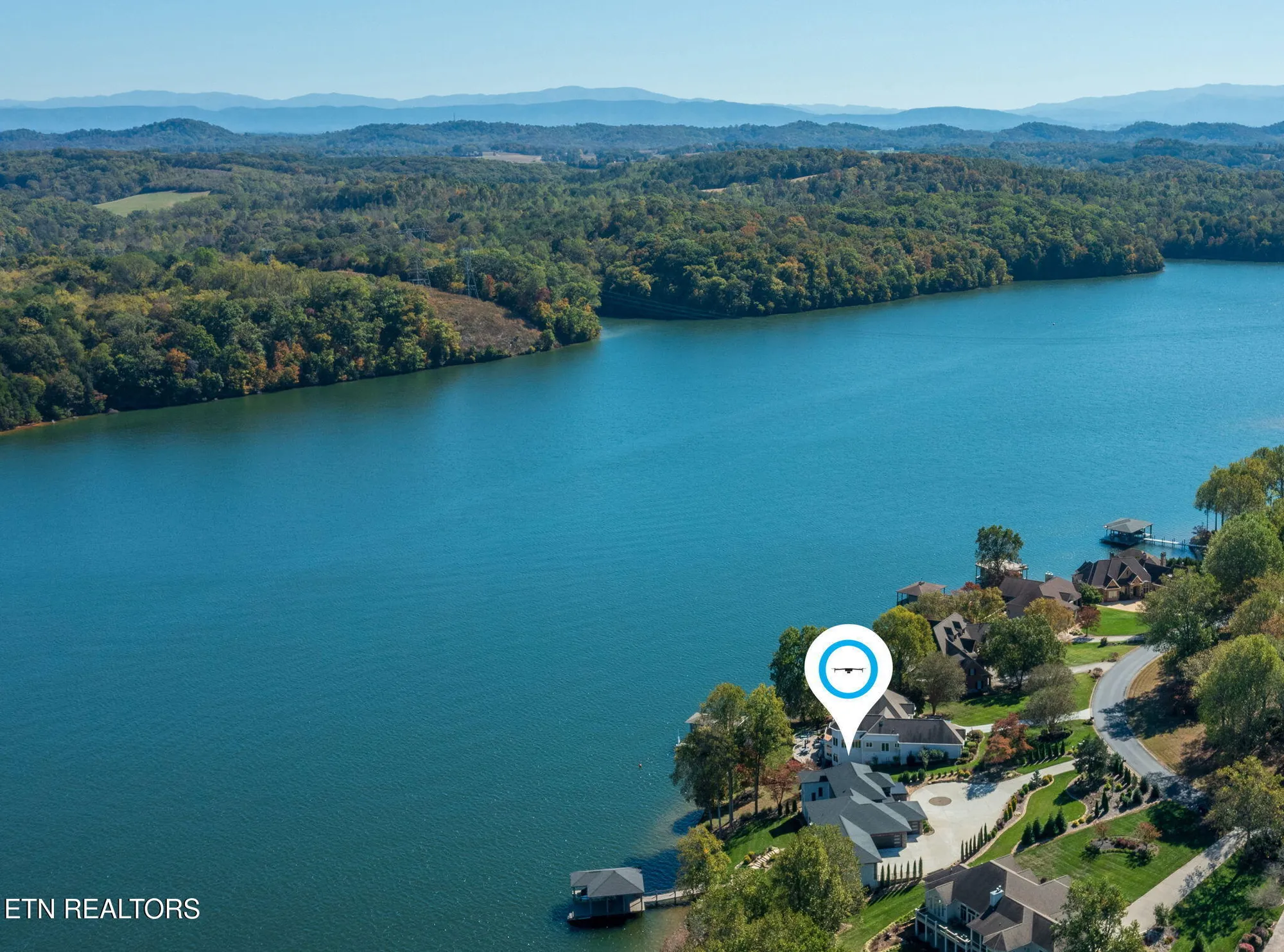 Property Slideshow image 2 of 56 | 322 okmulgee cir, Loudon, TN, 37774