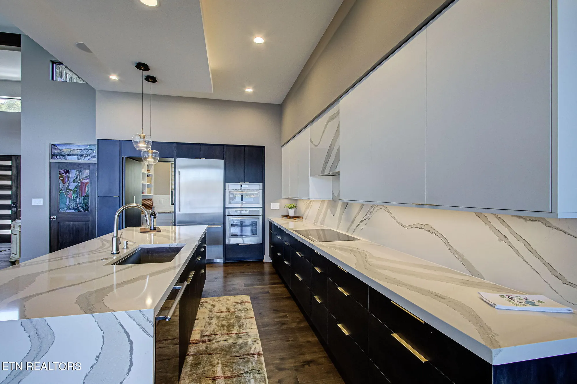 Property Slideshow image 12 of 56 | 322 okmulgee cir, Loudon, TN, 37774