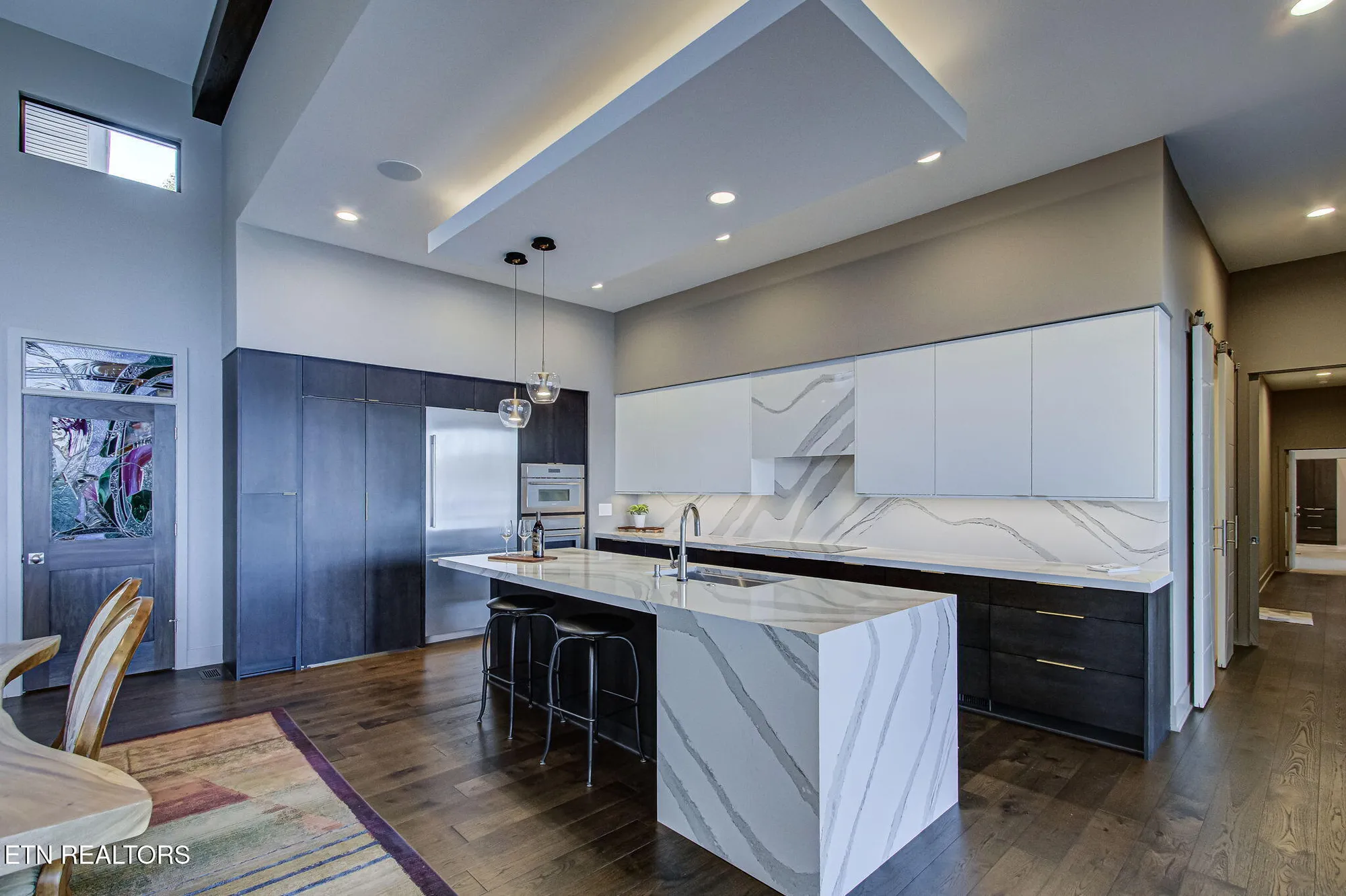 Property Slideshow image 10 of 56 | 322 okmulgee cir, Loudon, TN, 37774